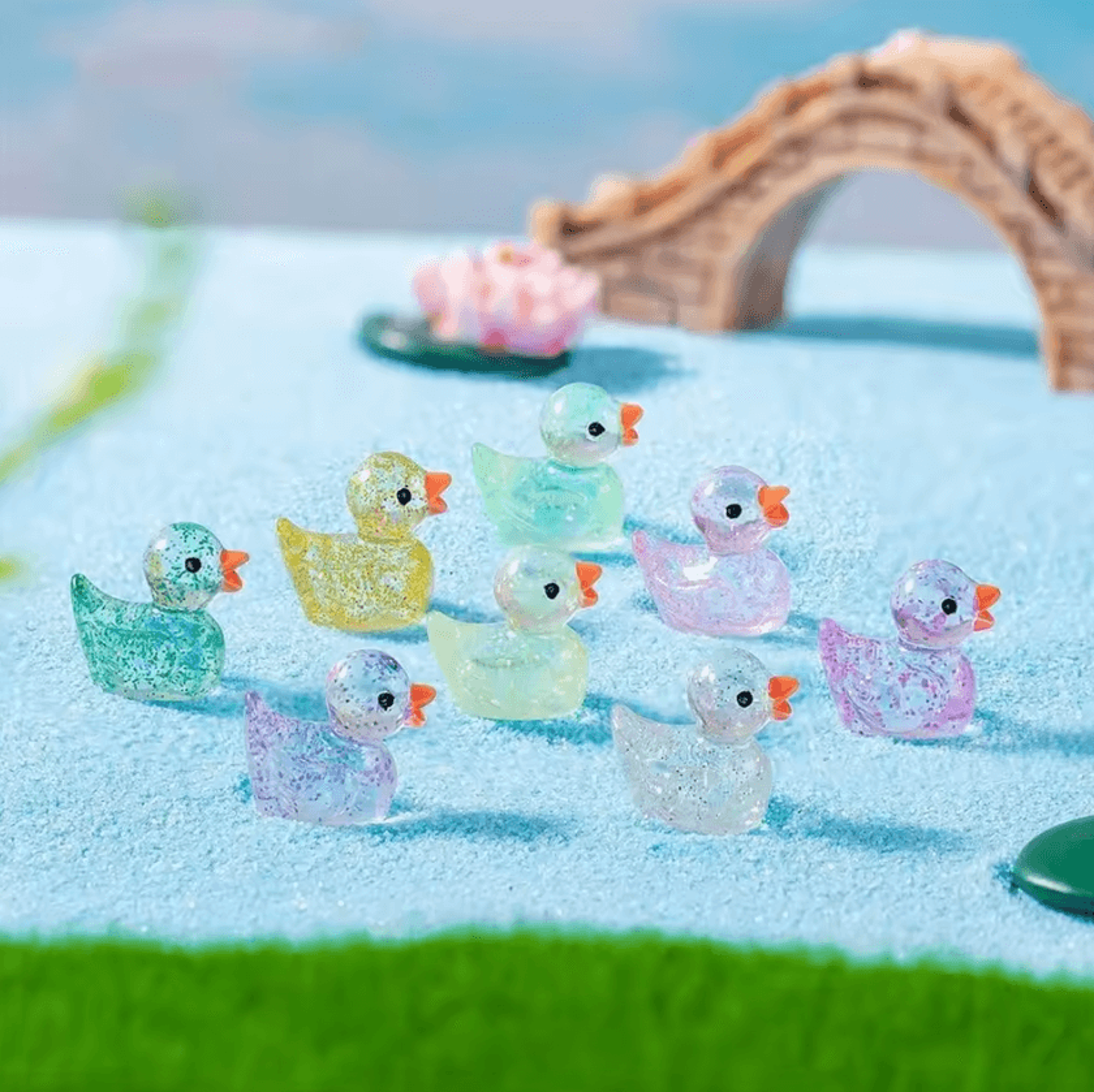 Mini Glitter Resin Duck Figurines Colorful Desk And Home Decorations 1