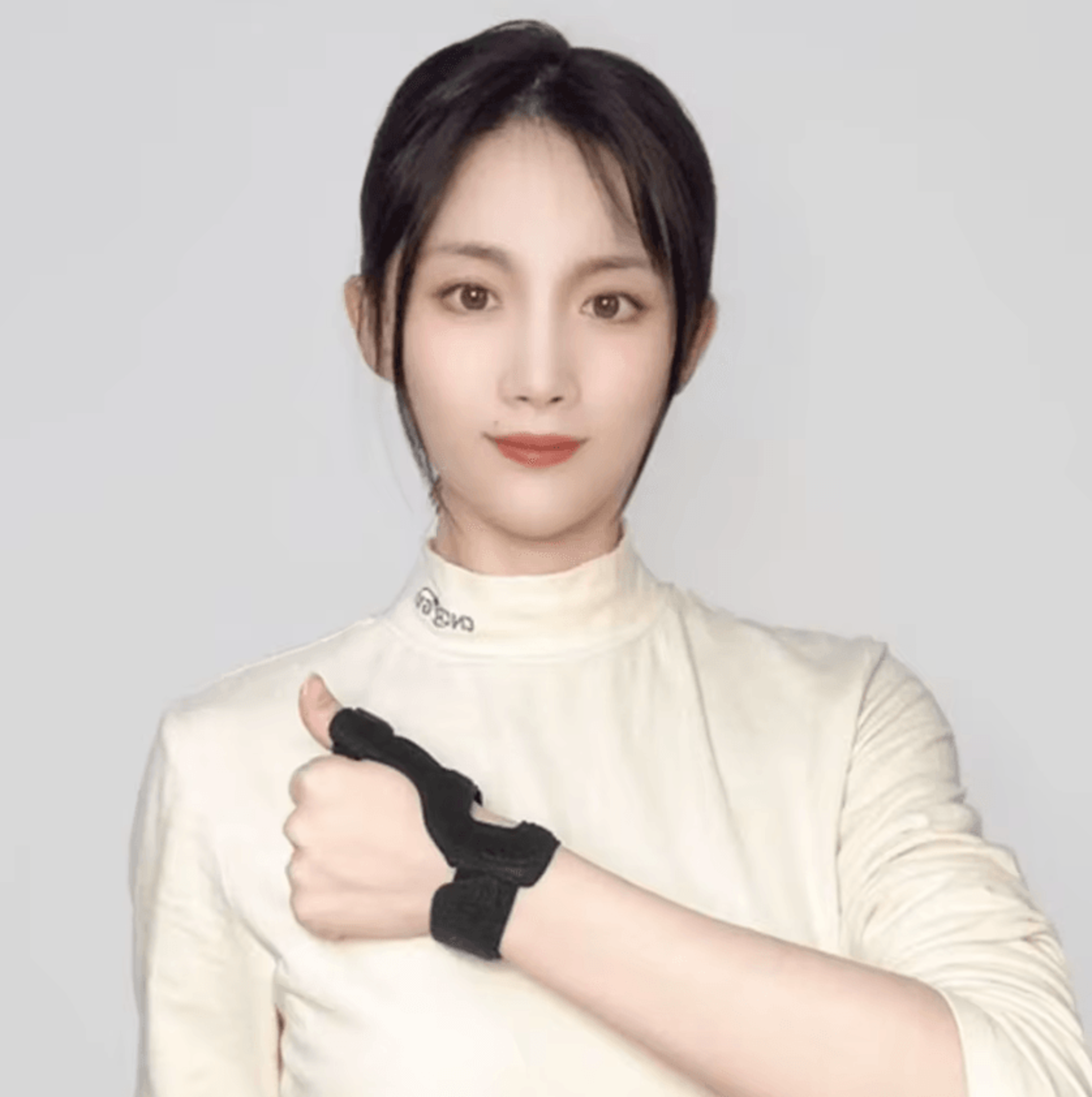 Adjustable Wrist Support Brace With Metal Reinforcement For Work Sports And Daily Use 3