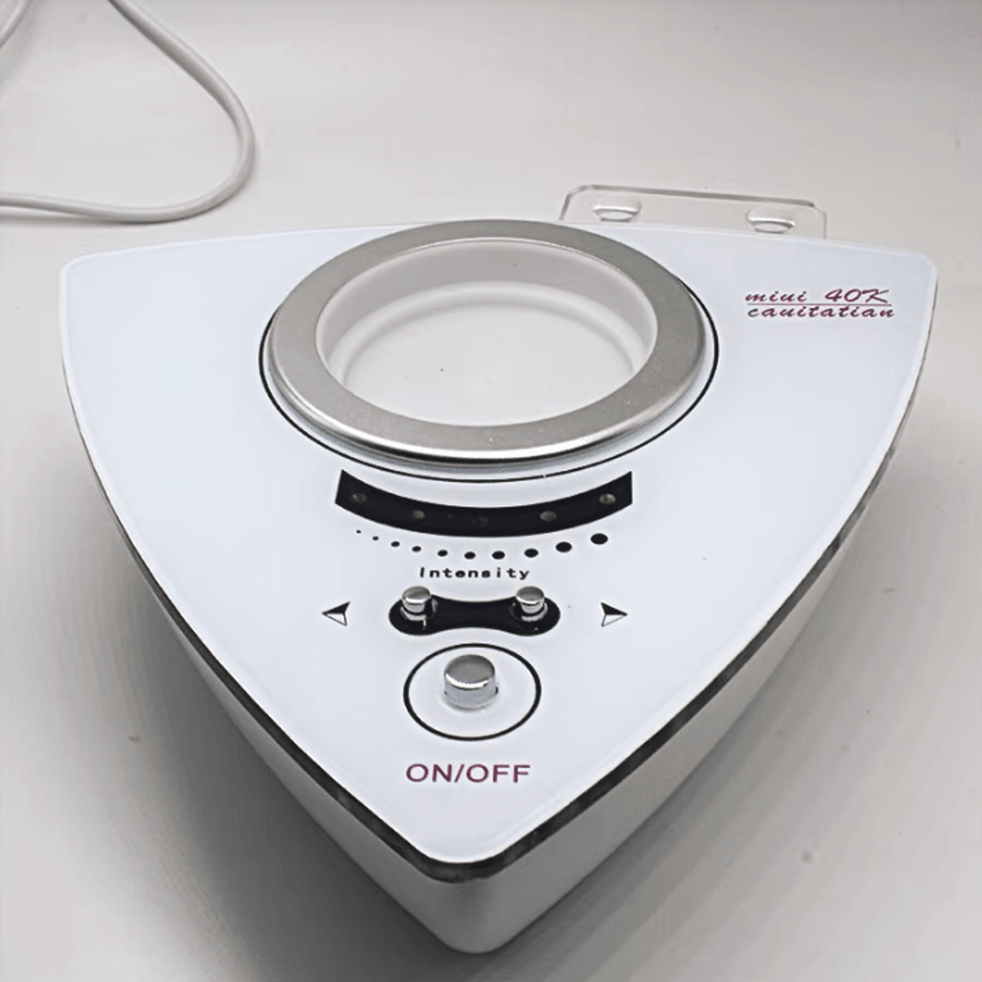 40K Ultrasonic Cavitation Body Slimming Machine For Skin Tightening And Body Contouring 2