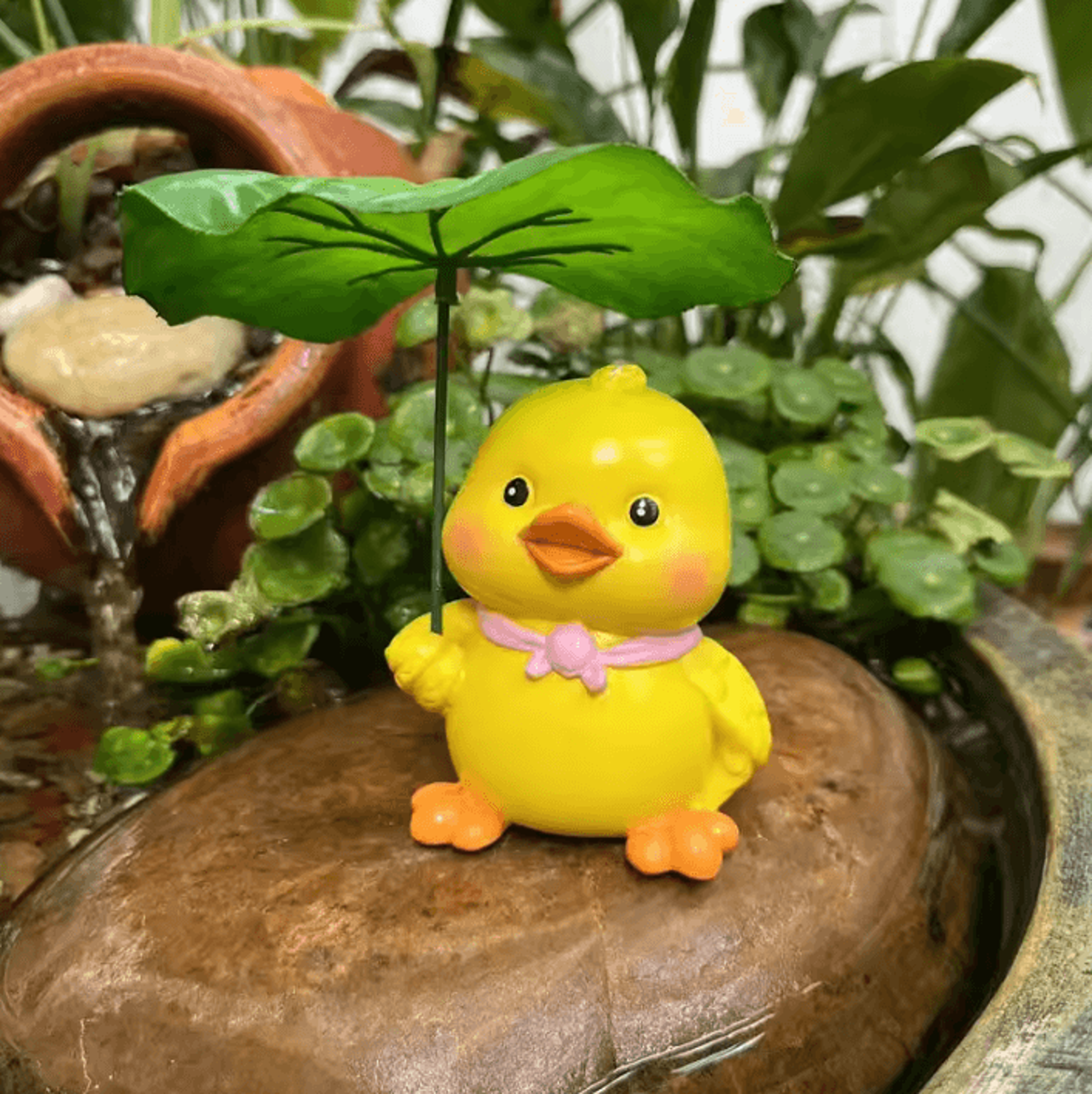 Cute Duck Garden Statue With Leaf Umbrella  Resin Outdoor Figurine For Patio Pond  Fairy Garden Dec 2