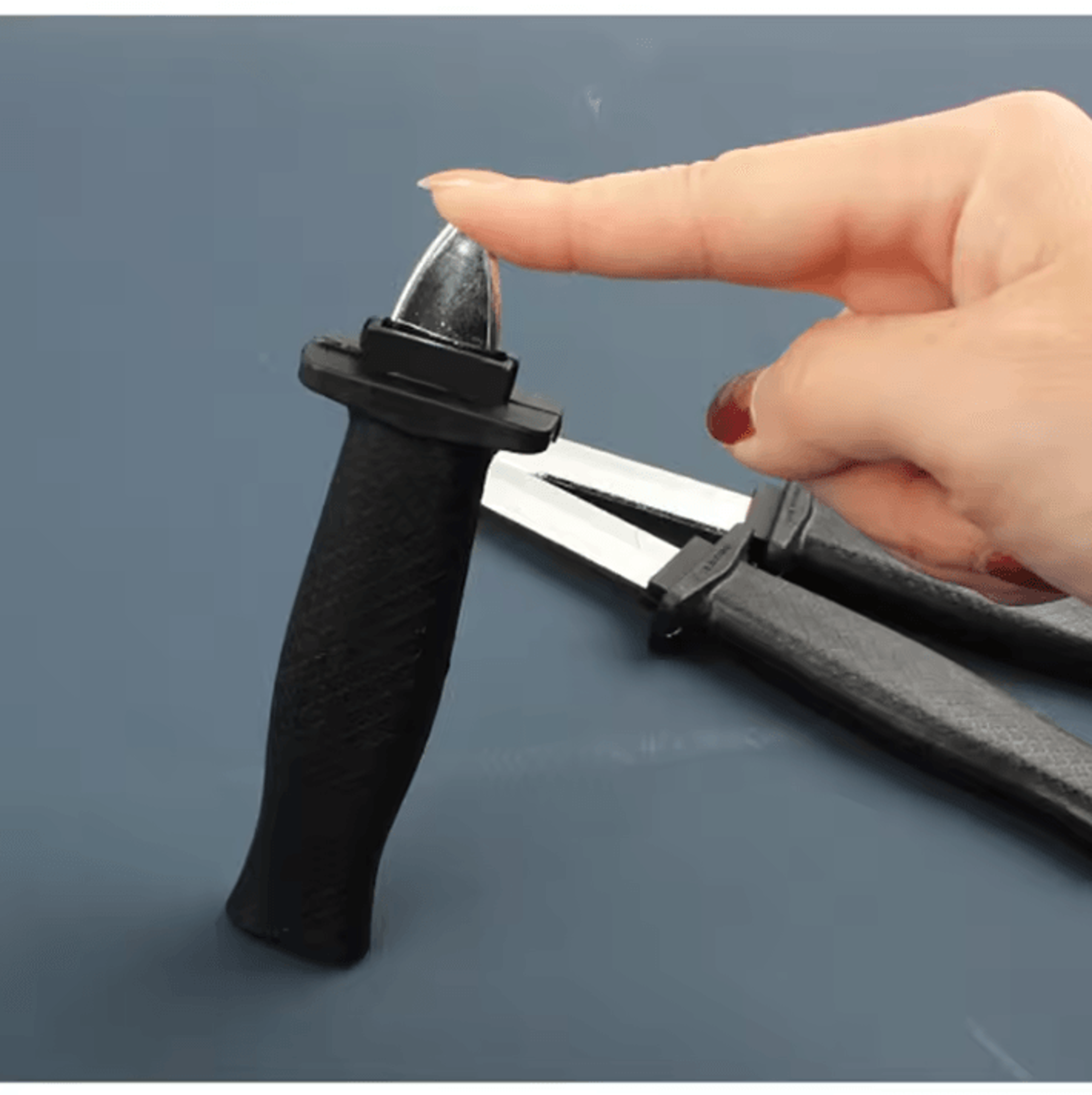 Retractable Fake Knife Magic Trick Toy Telescopic Stage Prop For Kids And Parties 3