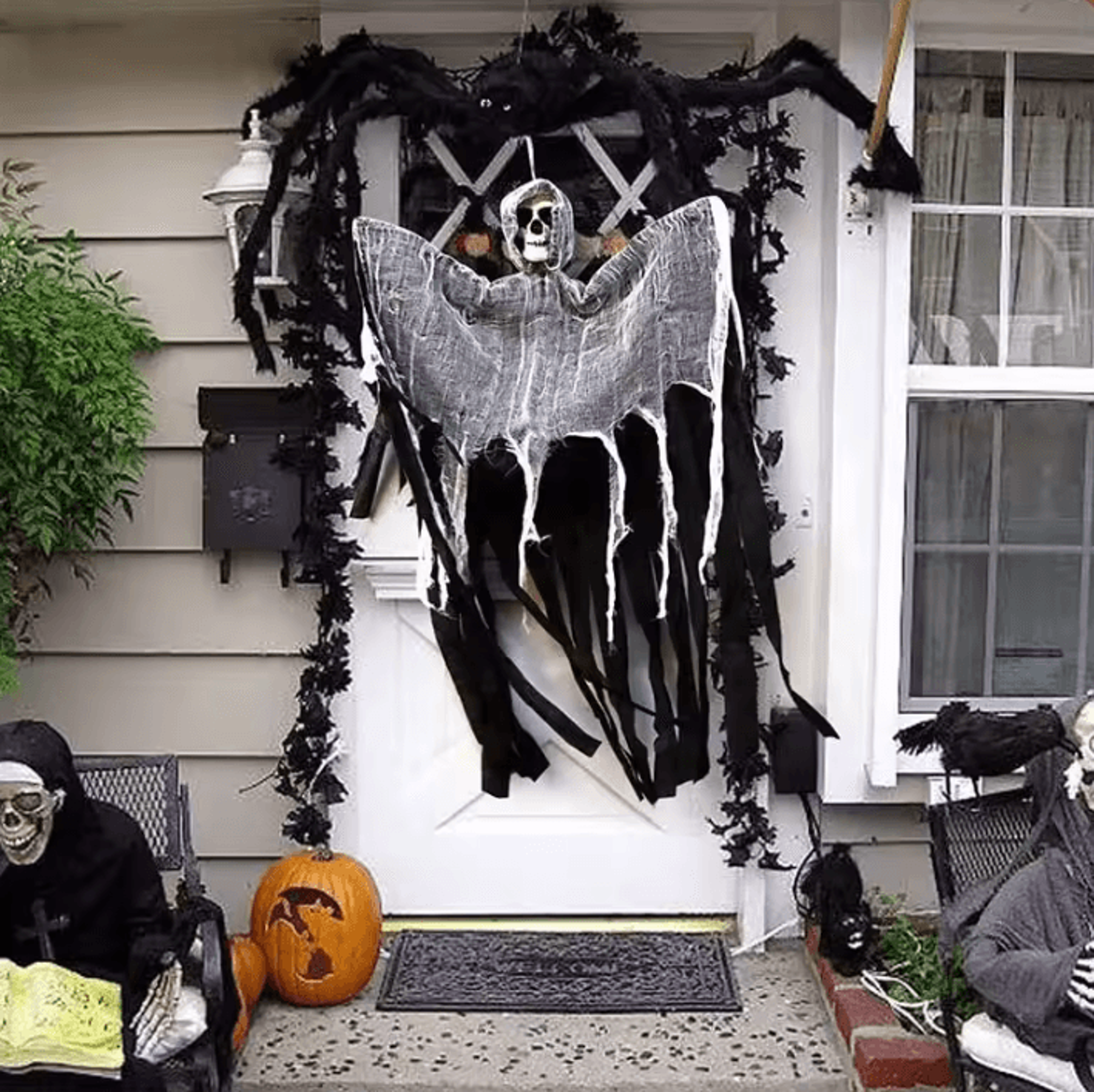 Hanging Skull Ghost Ornament  Halloween Hanging Skull Decoration For Haunted Houses  Party Decor 2