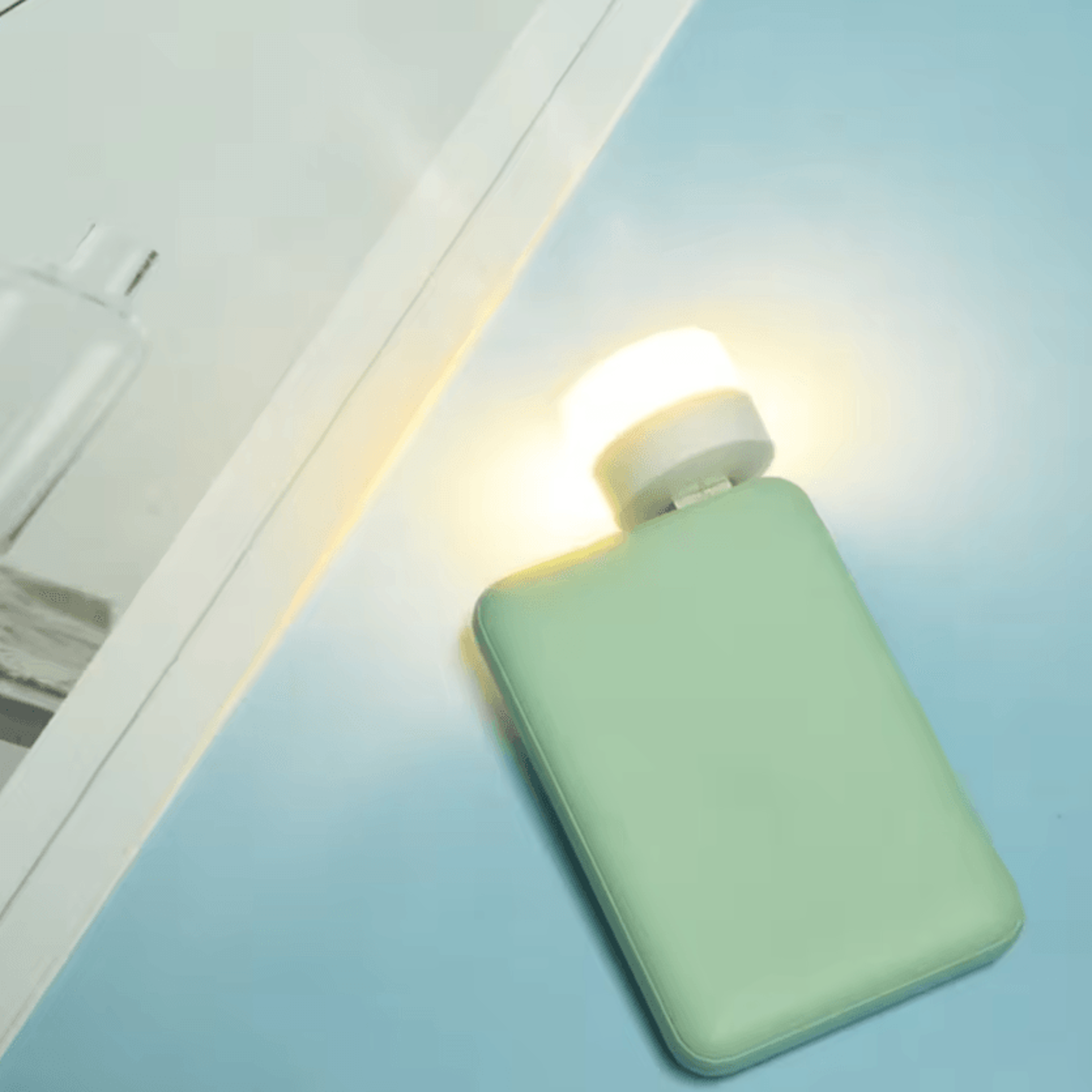 Mini USB LED Night Light  Portable Plug In Reading Lamp 3