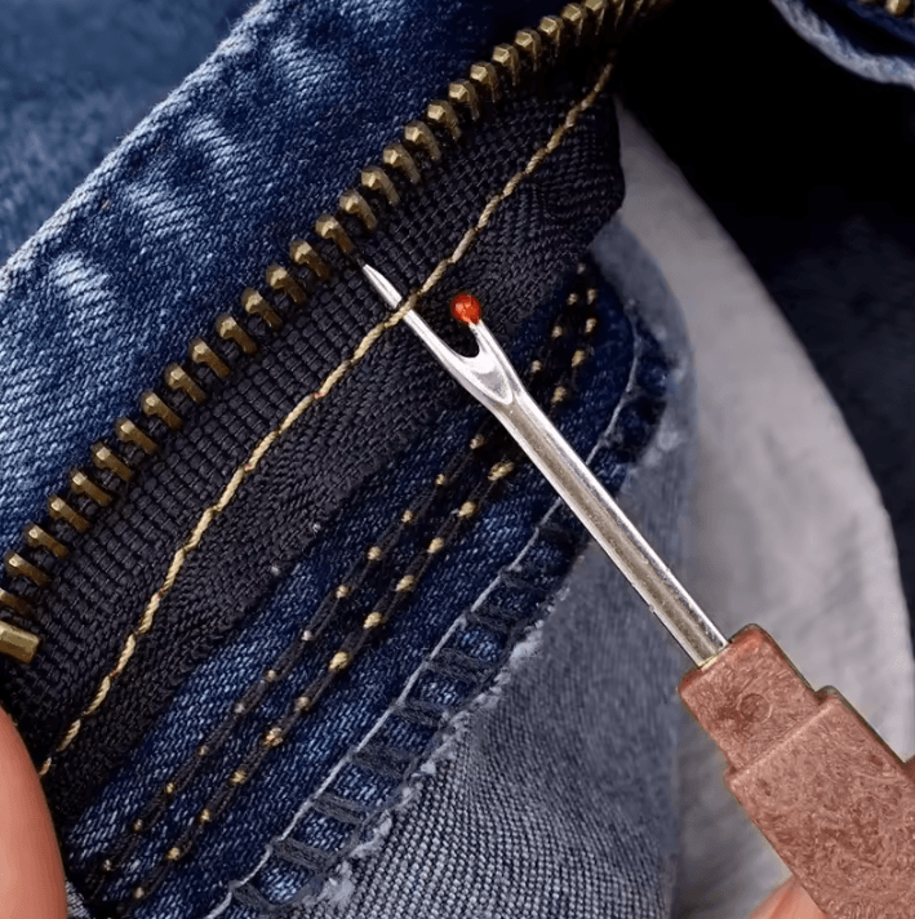 Steel Seam Ripper And Thread Cutter With Comfortable Handle 2