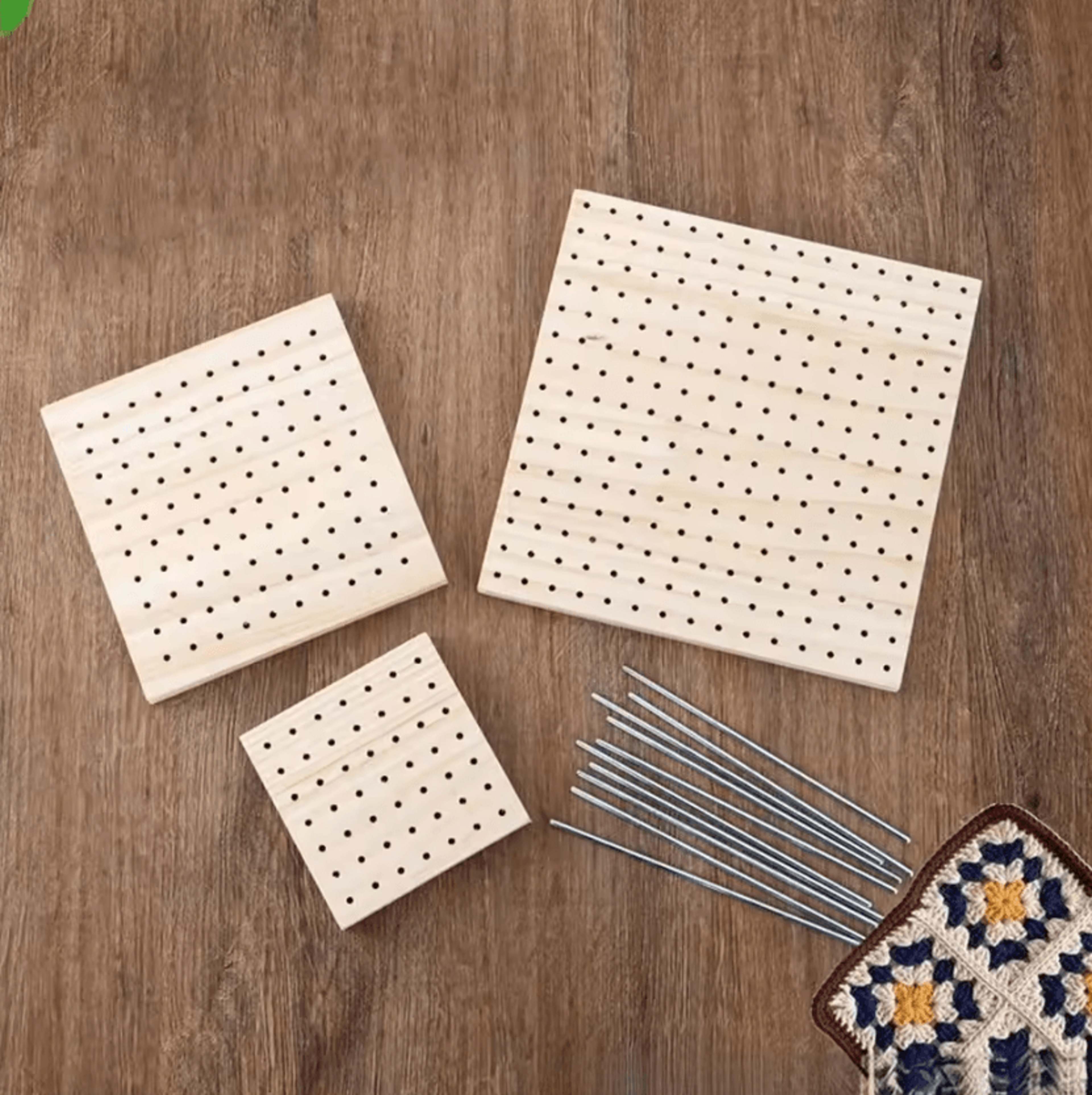Wooden Crochet Blocking Board With Stainless Steel Pins And Grid 1
