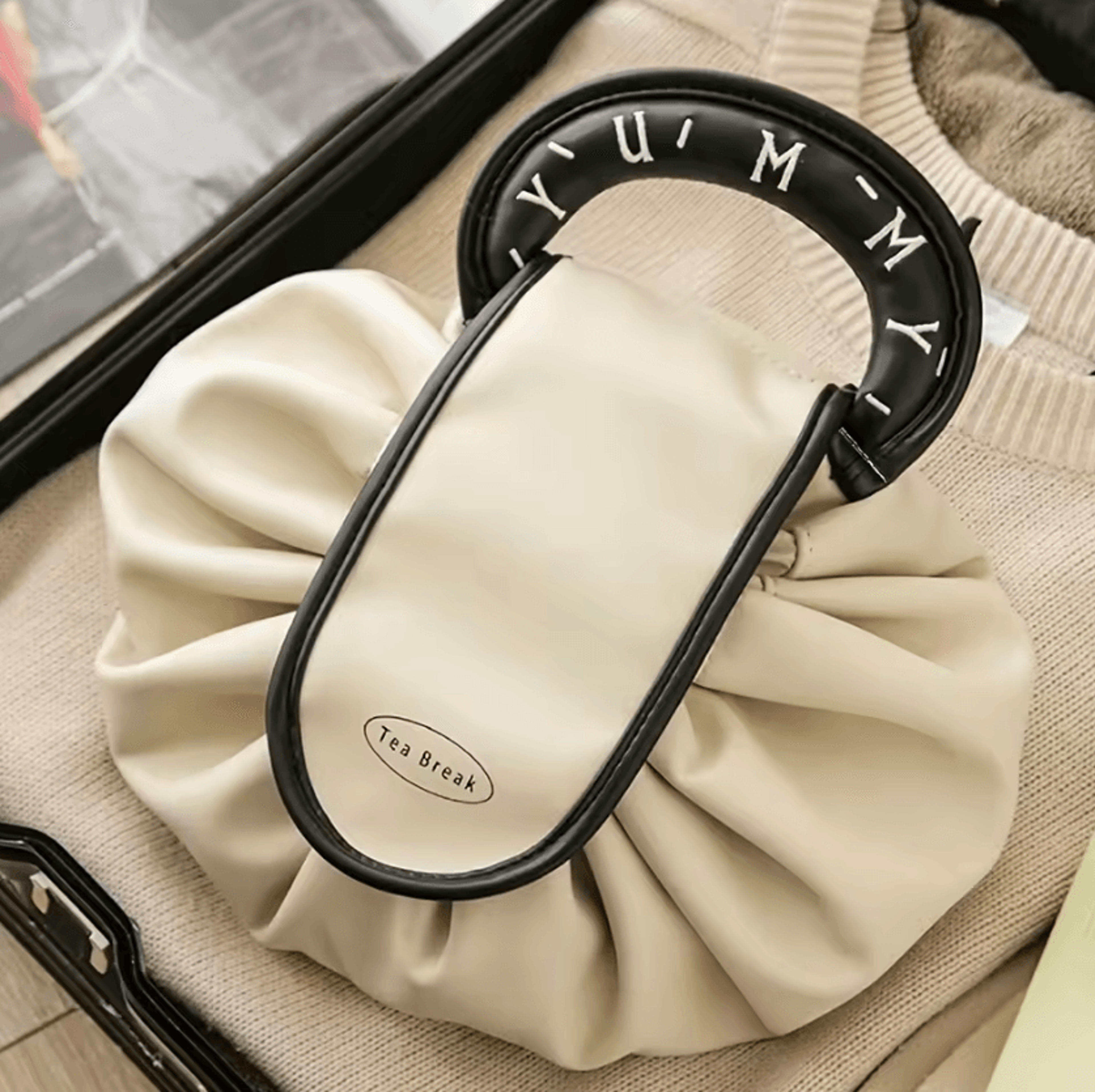 luxury large capacity waterproof travel makeup bag