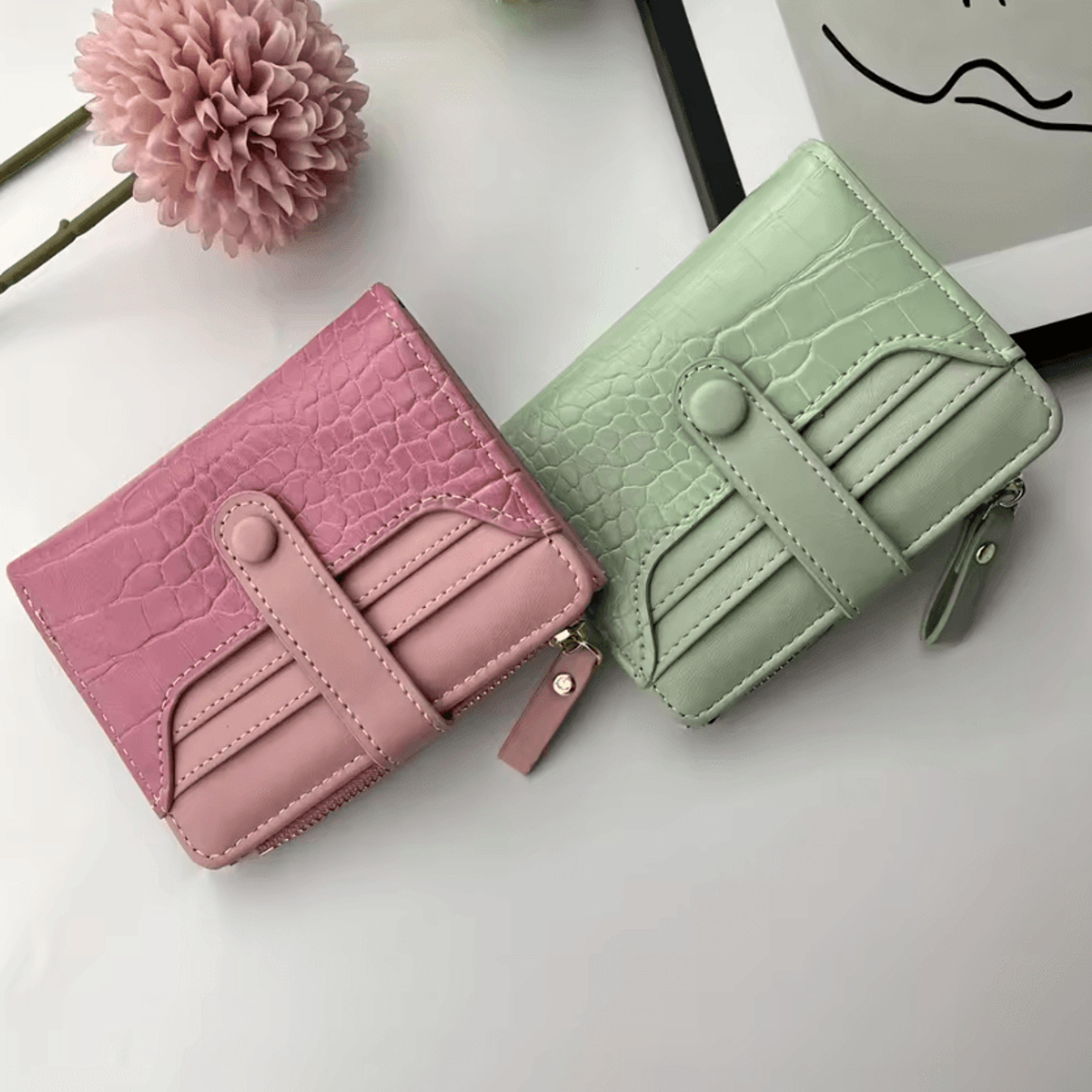 Macaron Crocodile Pattern Multi Slot Womens Wallet 0