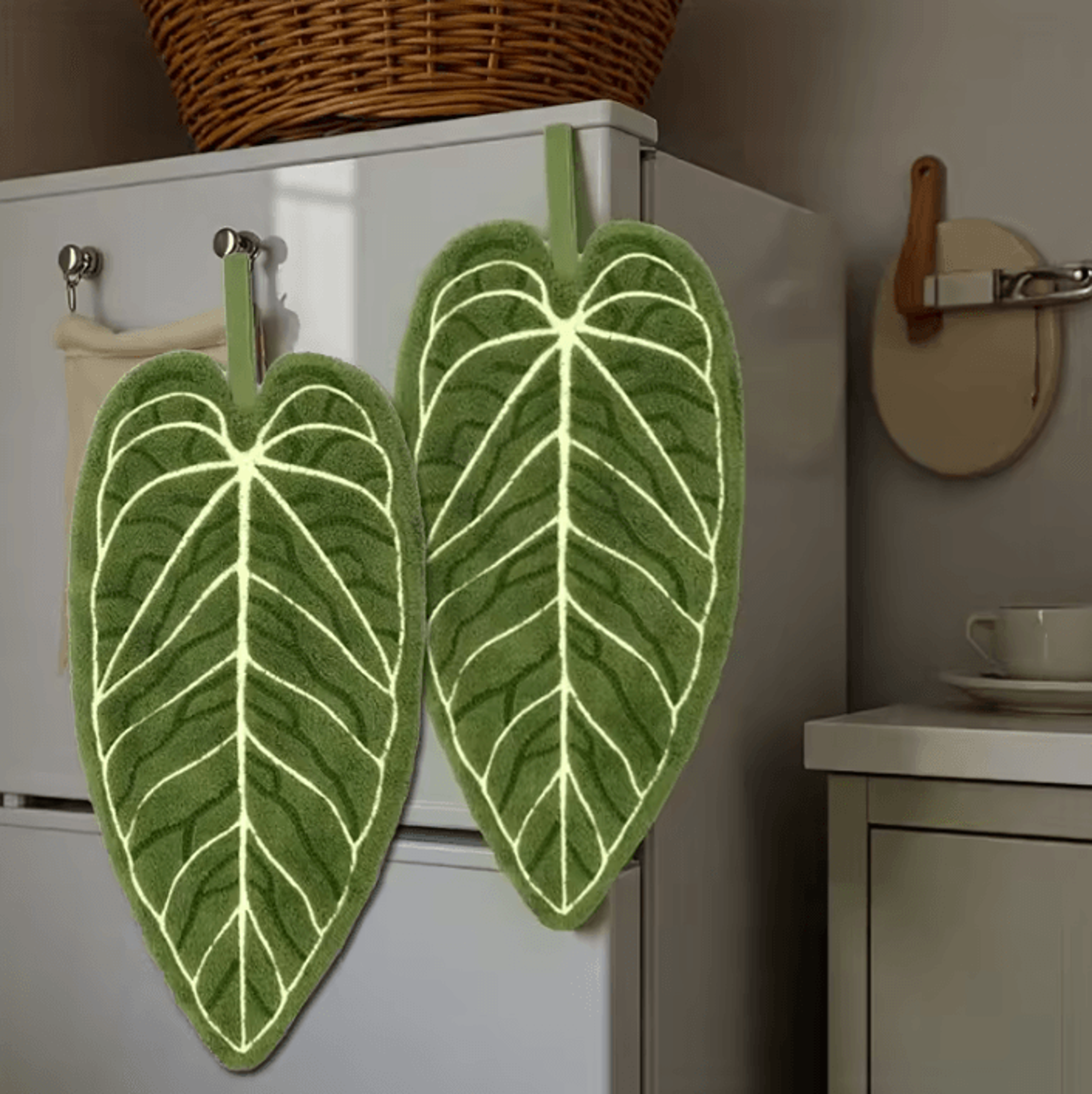 tropical leaf ultra absorbent quick dry hanging hand towel