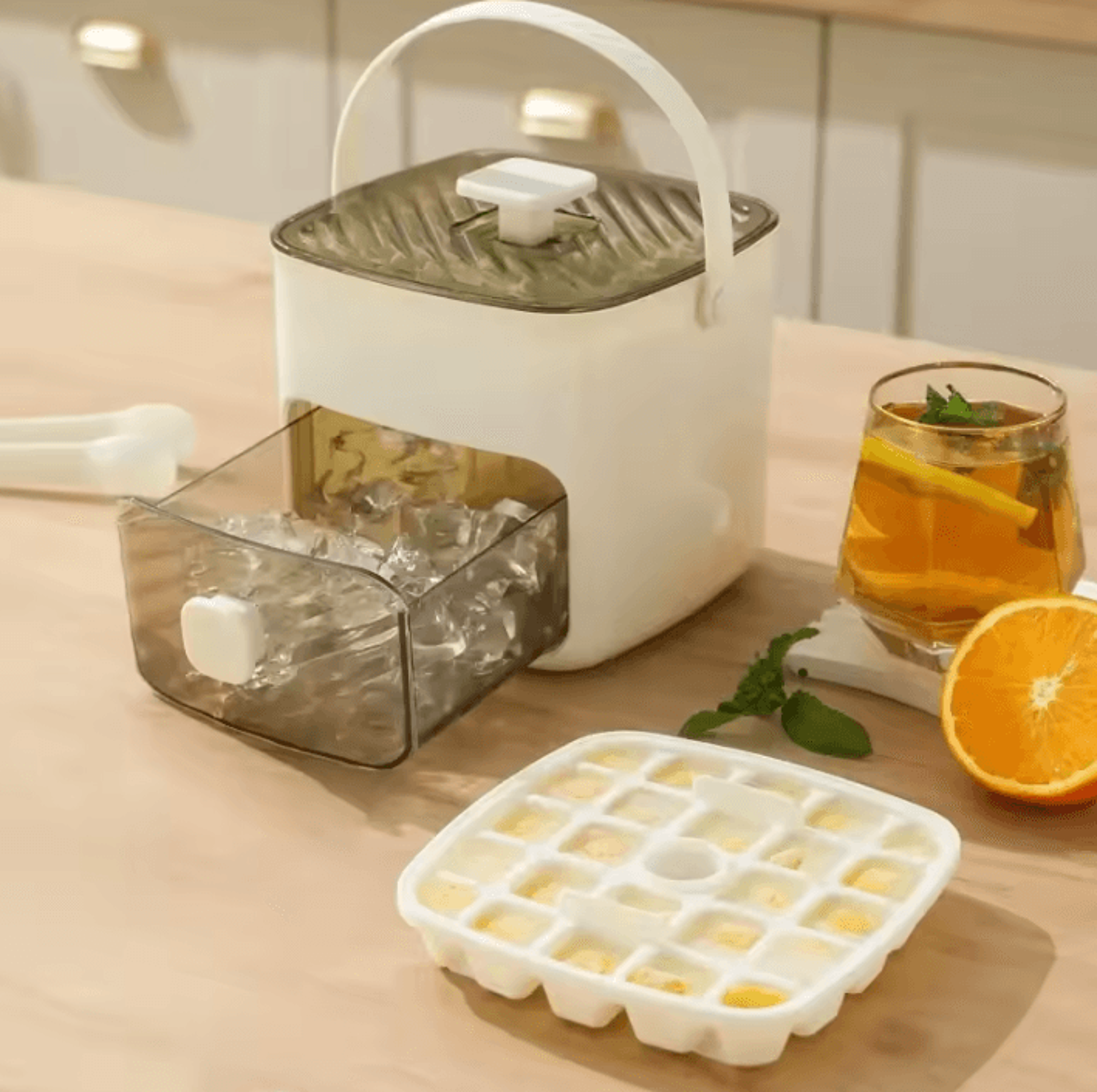 Brigii 48 Cube Easy Release Ice Tray With Lid And Storage Bin 2