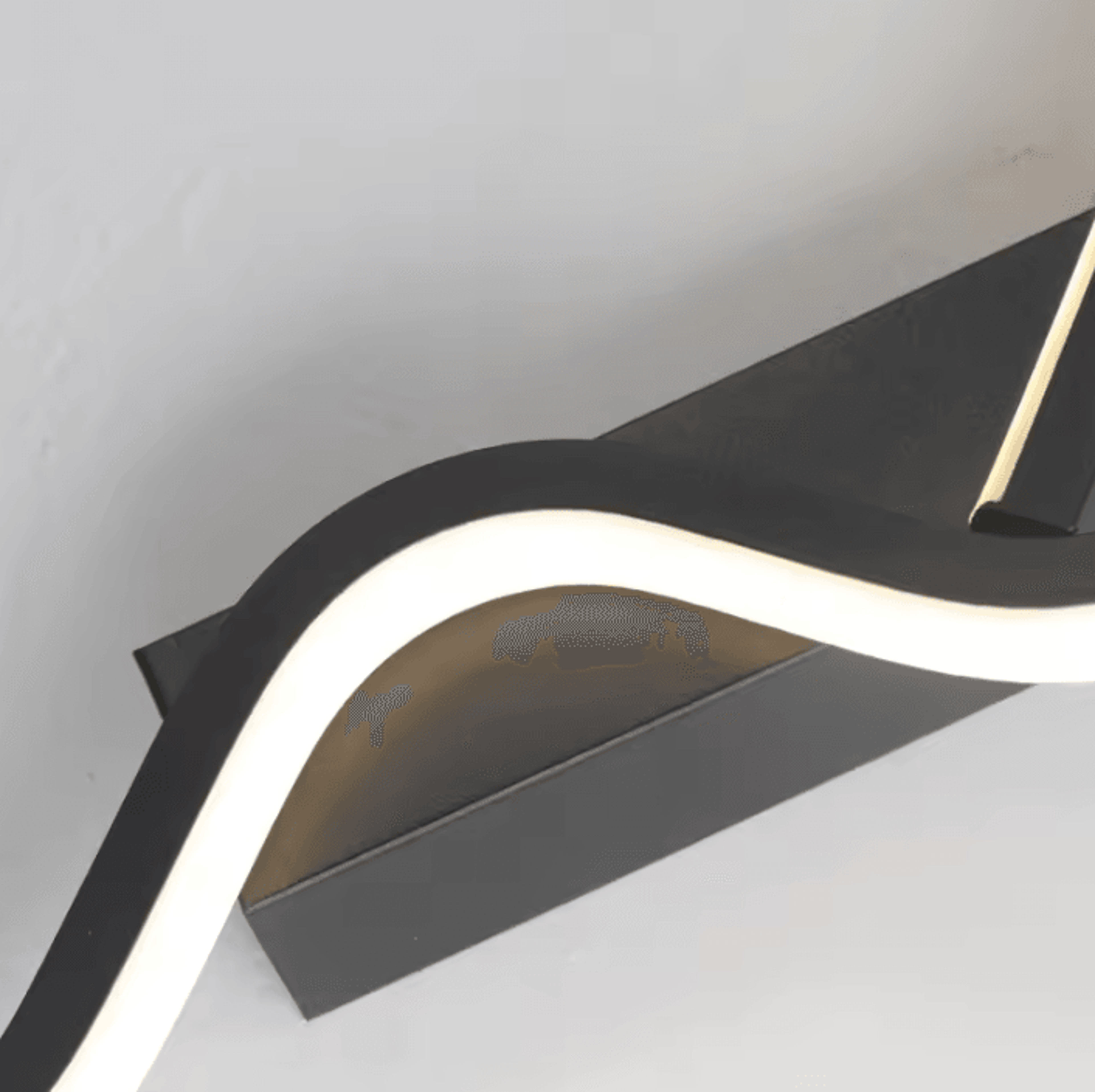 Modern Black Irregular Long Strip LED Wall Lamp 3