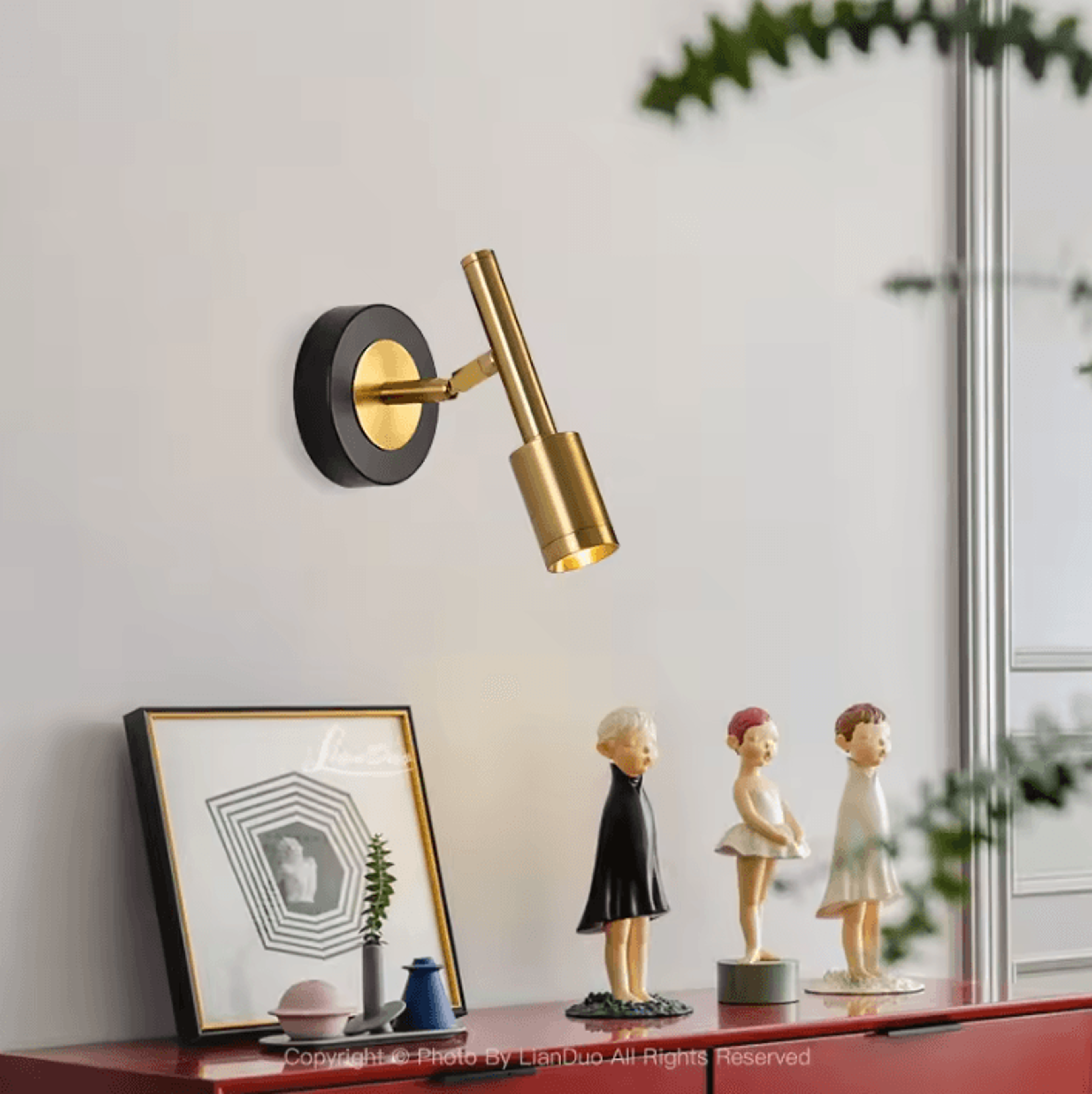Luxury Gold Rotatable LED Reading Wall Lamp 2