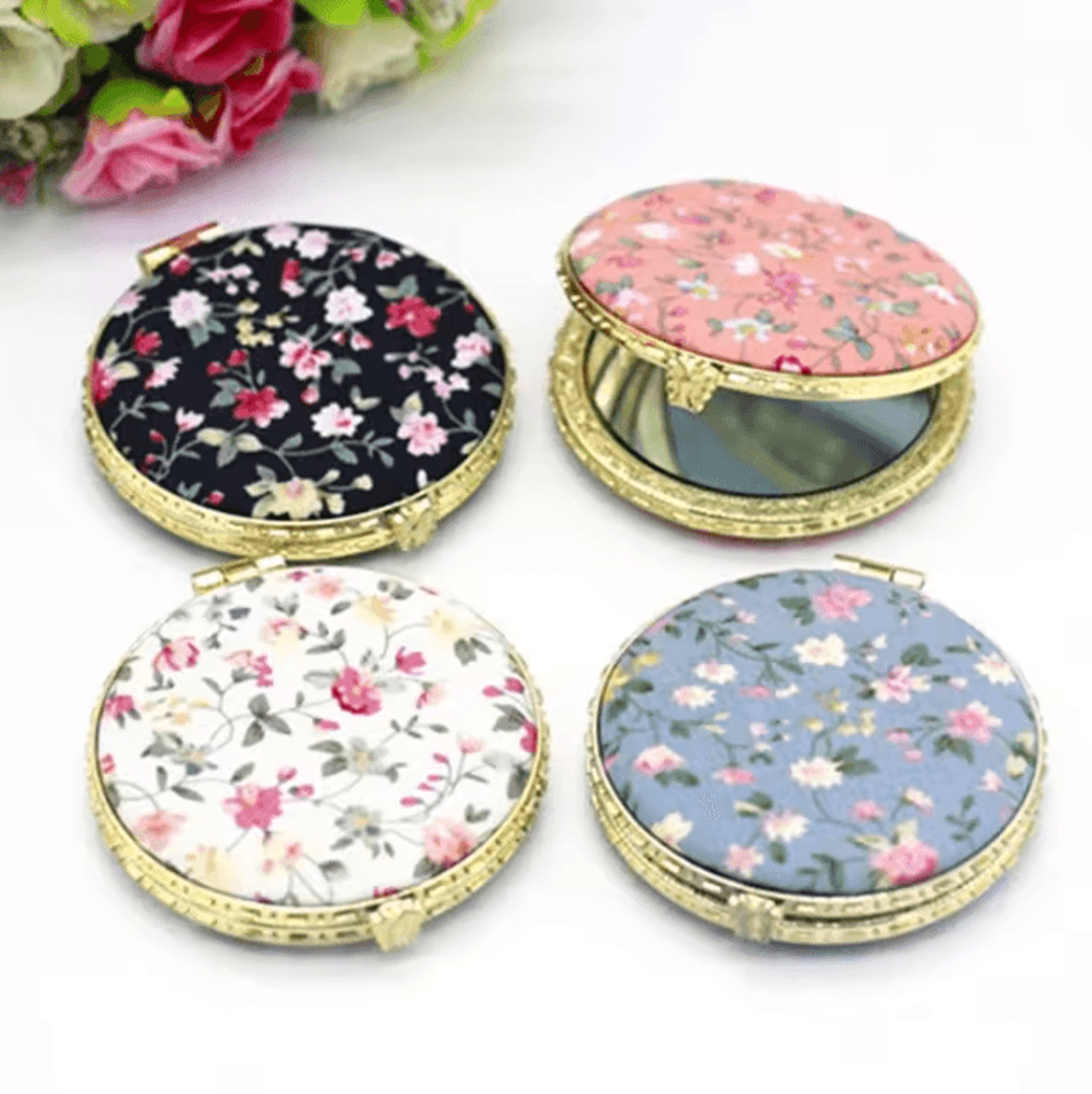Portable Magnifying Compact Makeup Mirror 3