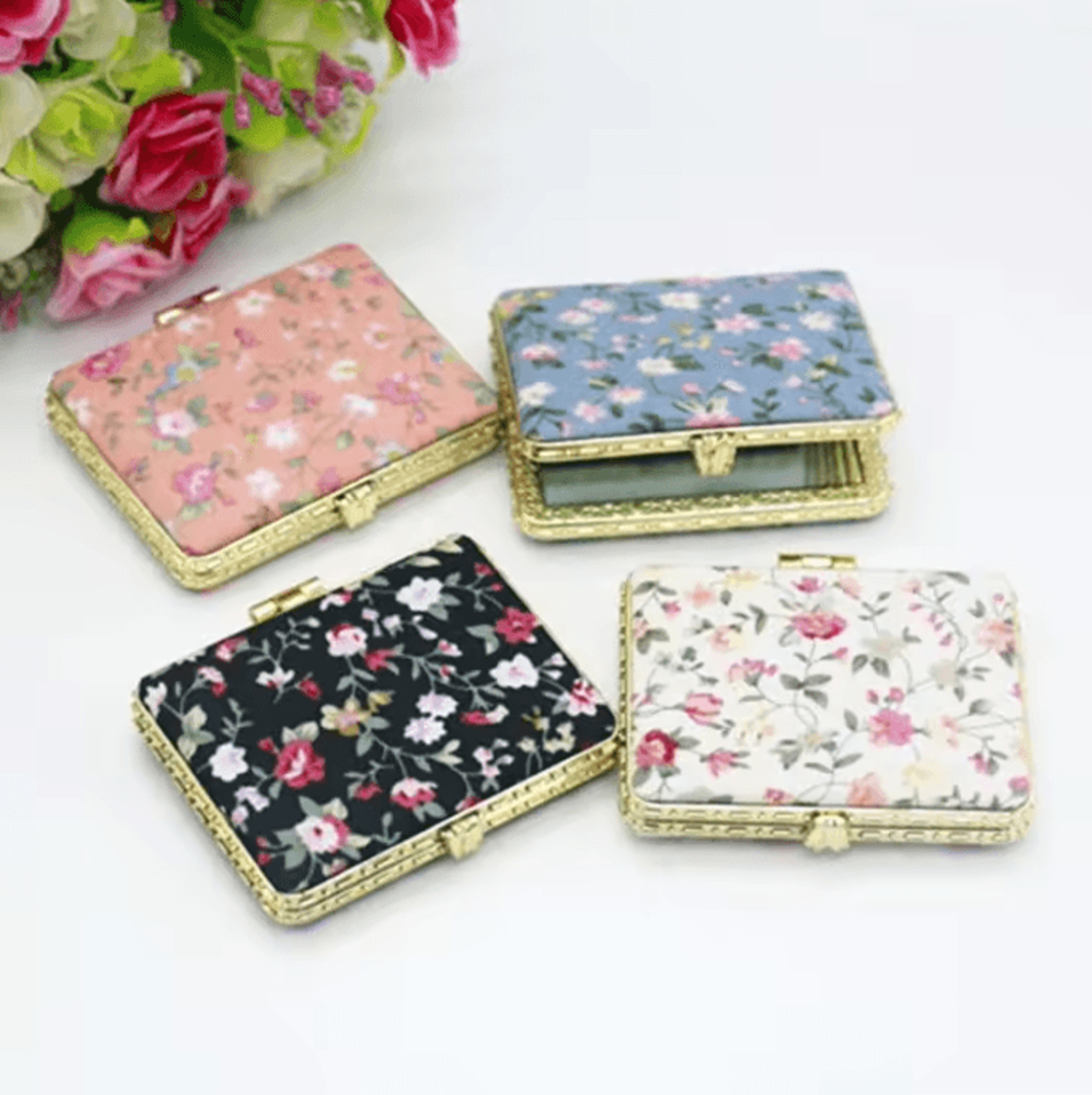 Portable Magnifying Compact Makeup Mirror 4