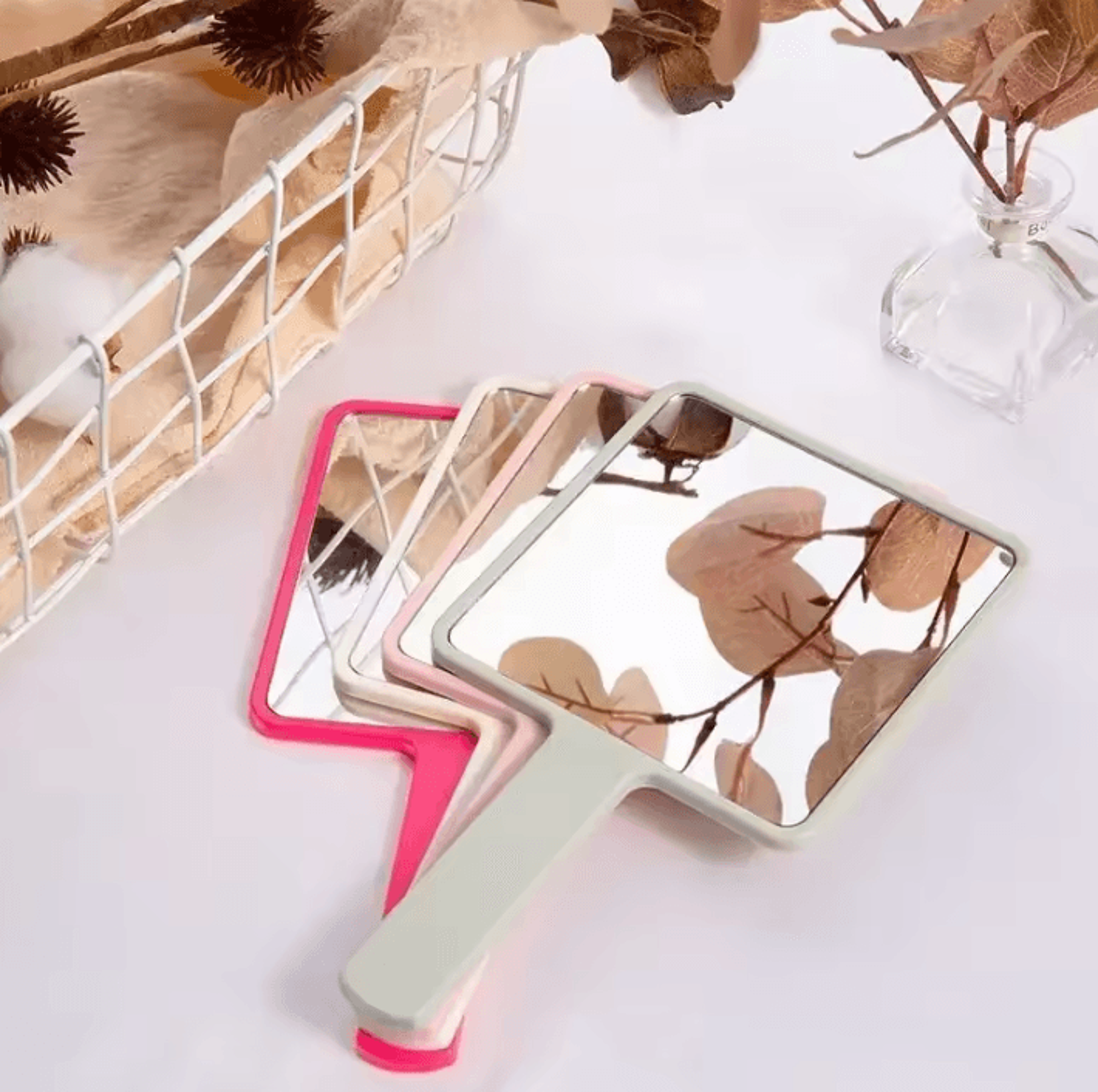 Square Handheld Eyelash Extension Makeup Mirror 2