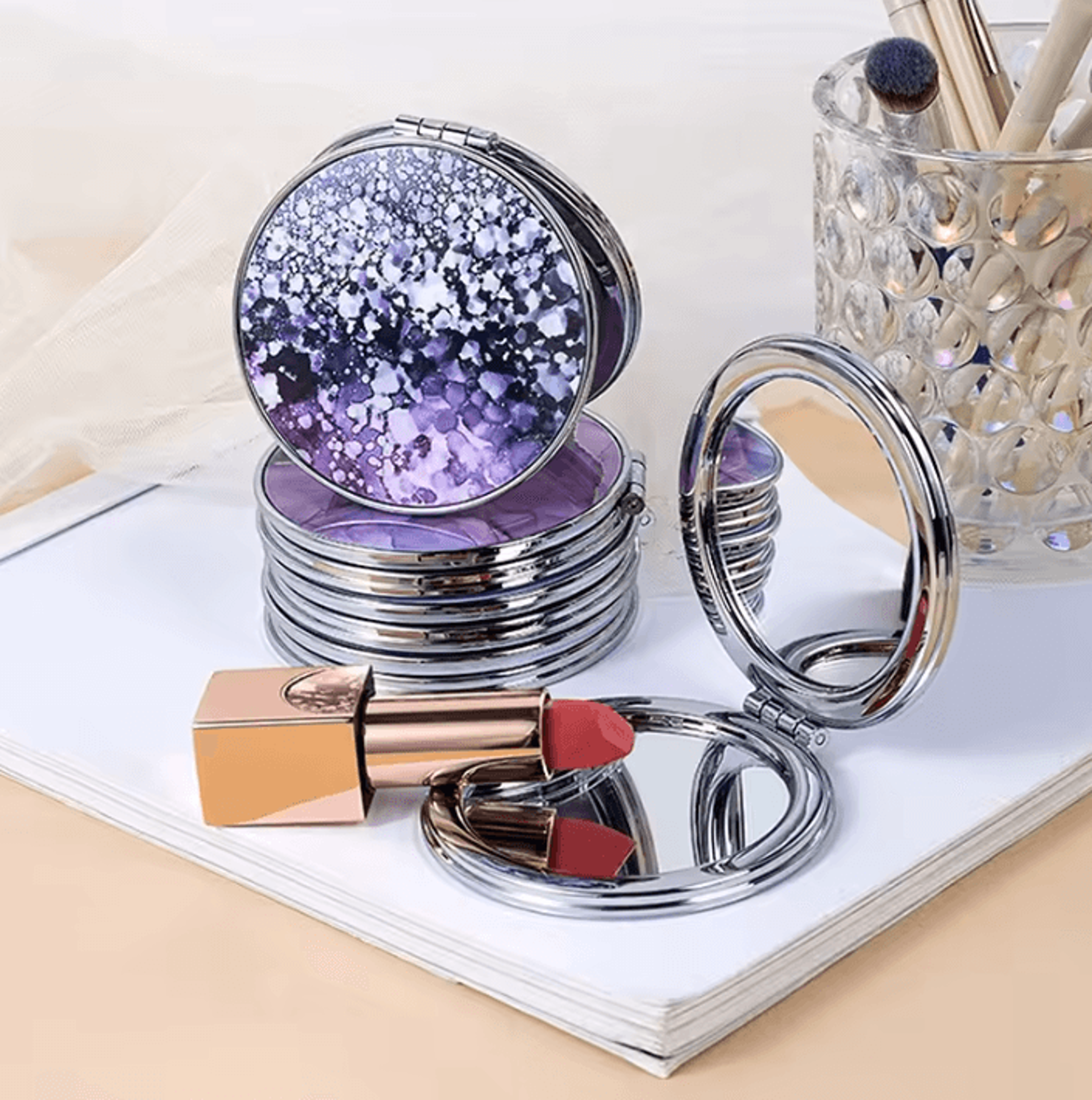 Vintage Stripe Mini Compact Makeup Mirror 3
