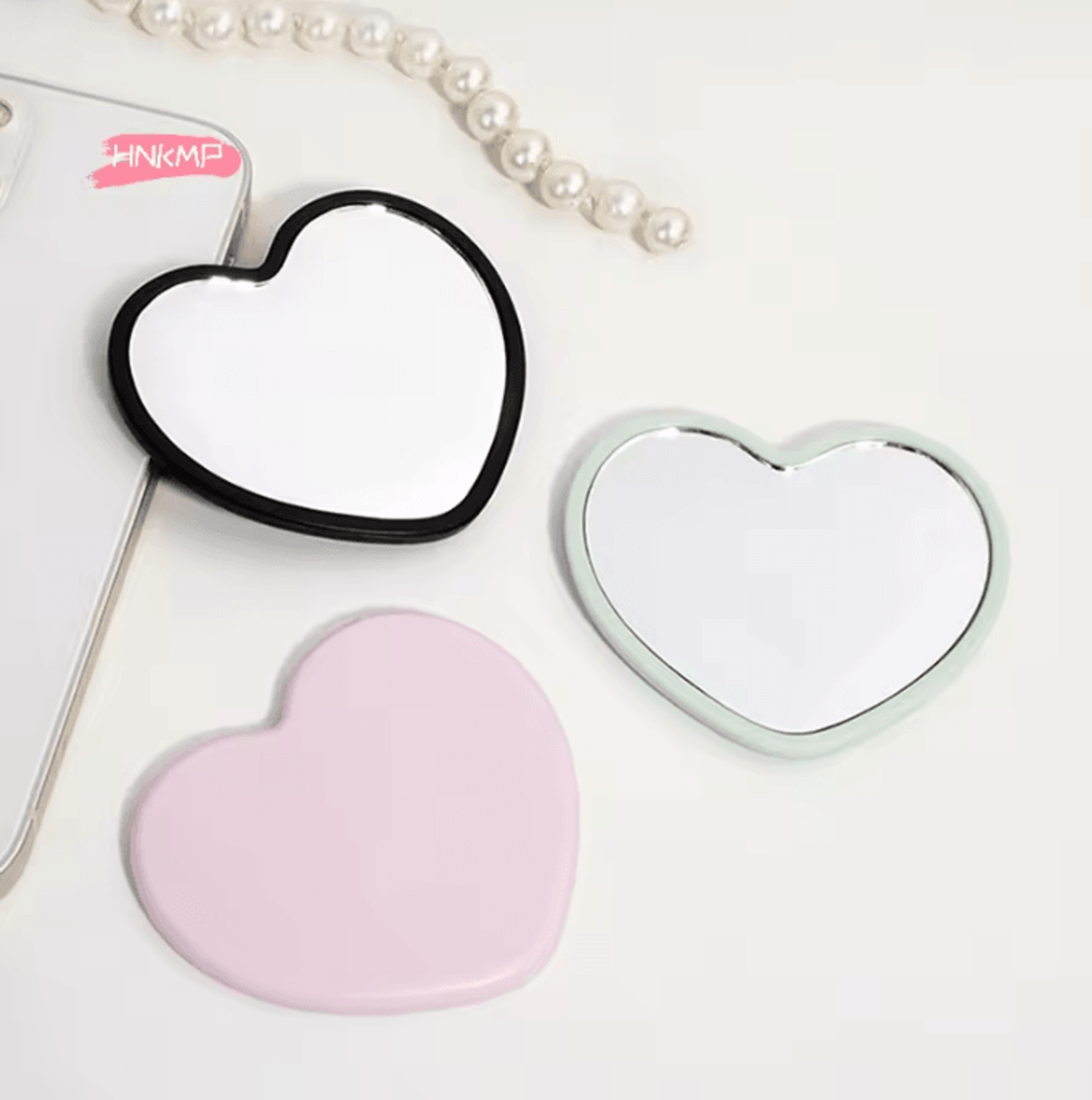 Cute Heart Shaped Handheld Makeup Mirror 1