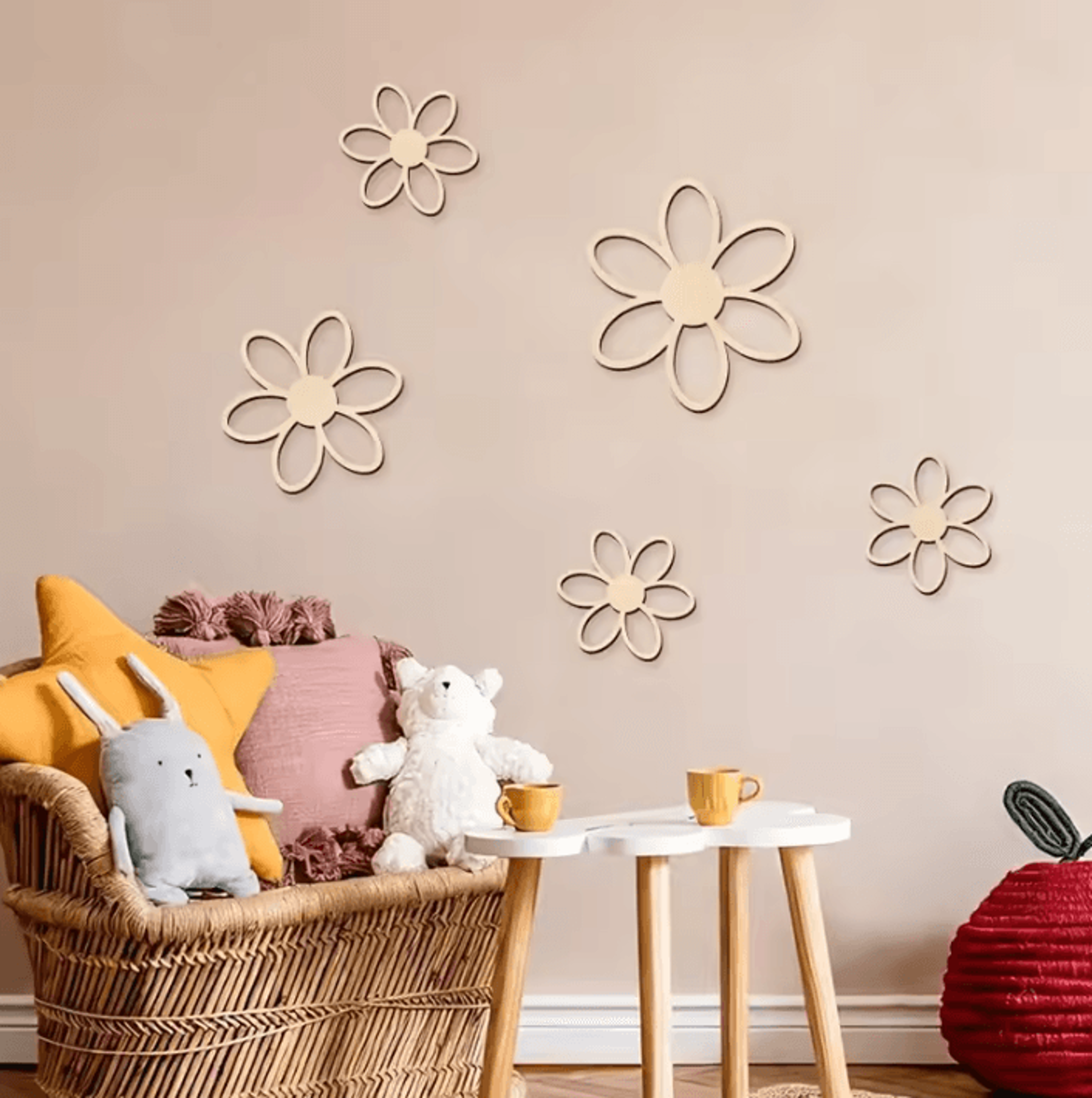 5 Piece Wooden Daisy Flower Wall Decor Set 3