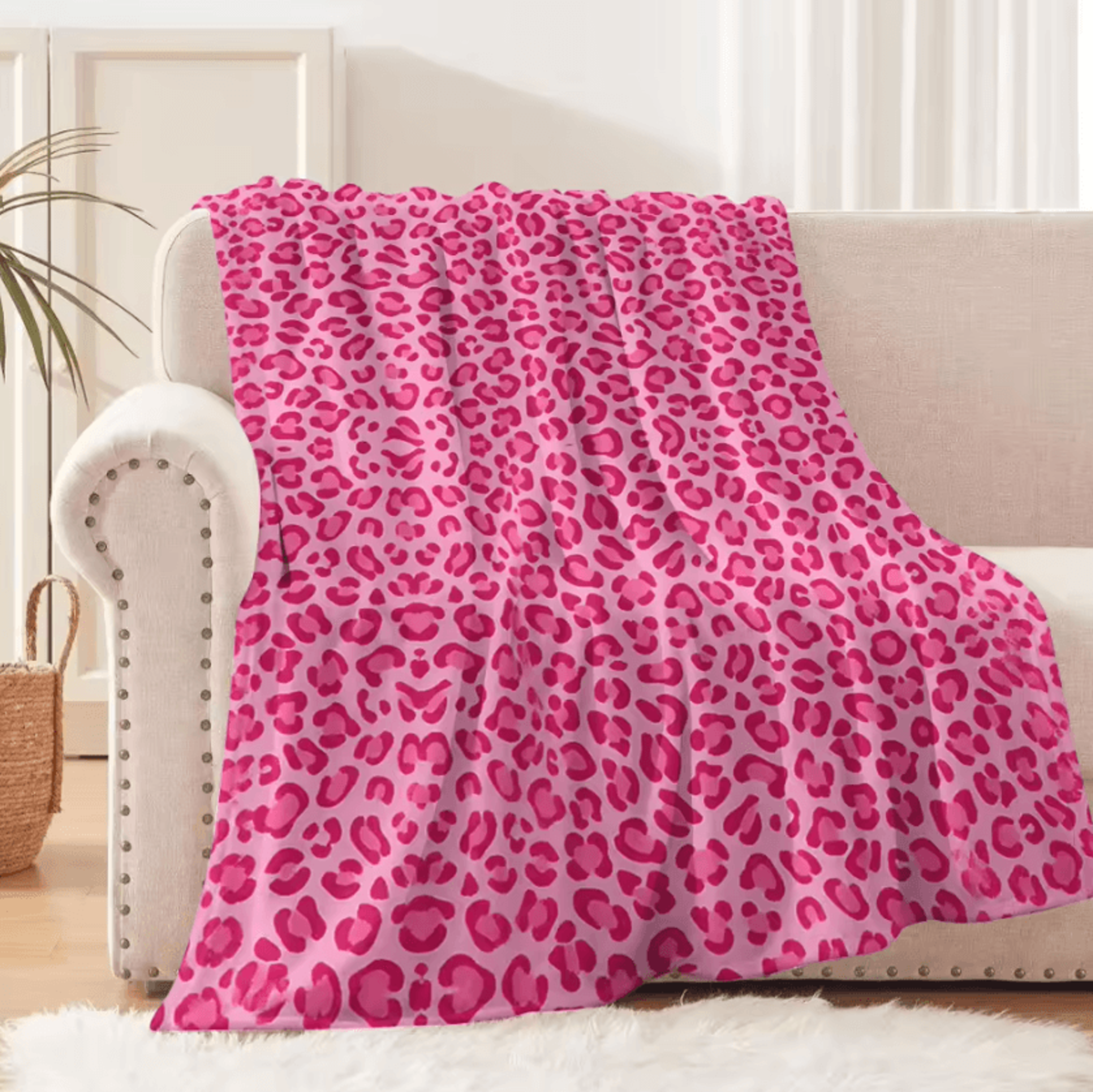 Pink Leopard Cheetah Flannel Throw Blanket 3