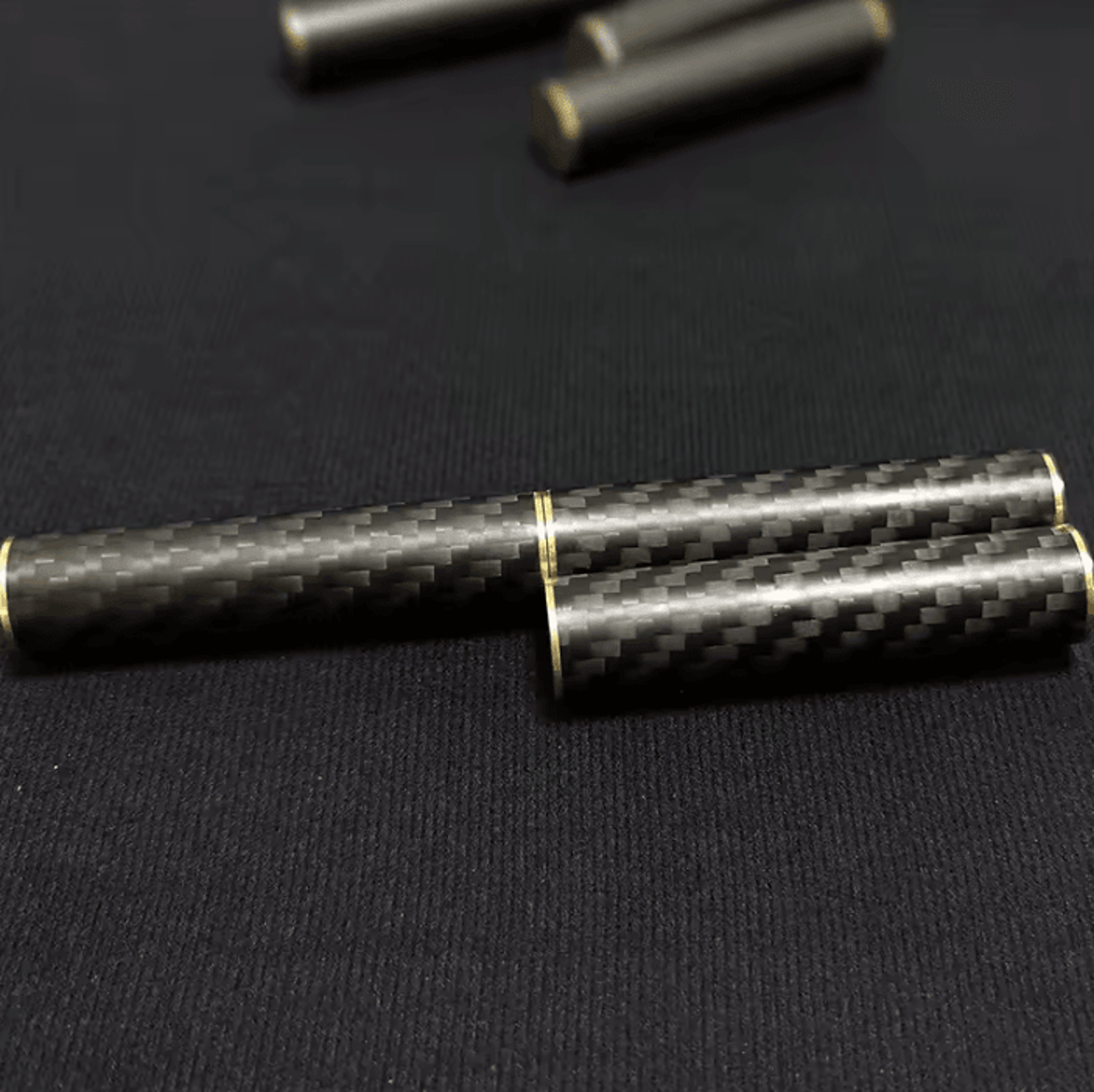 Magnetic Carbon Fiber EDC Fidget Spinner Stick 4