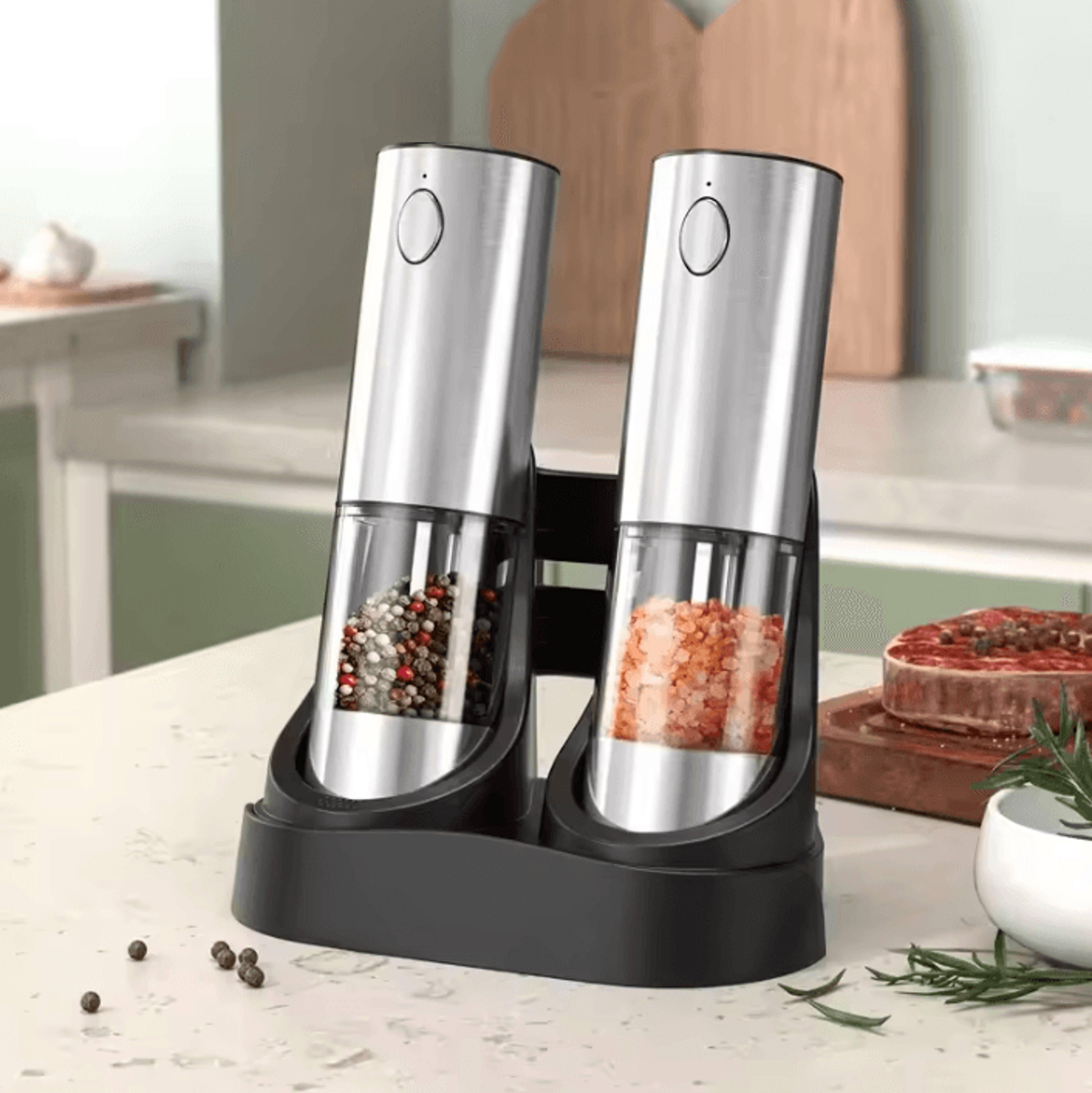190ML Rechargeable Electric Spice Mill With Charging Base 1