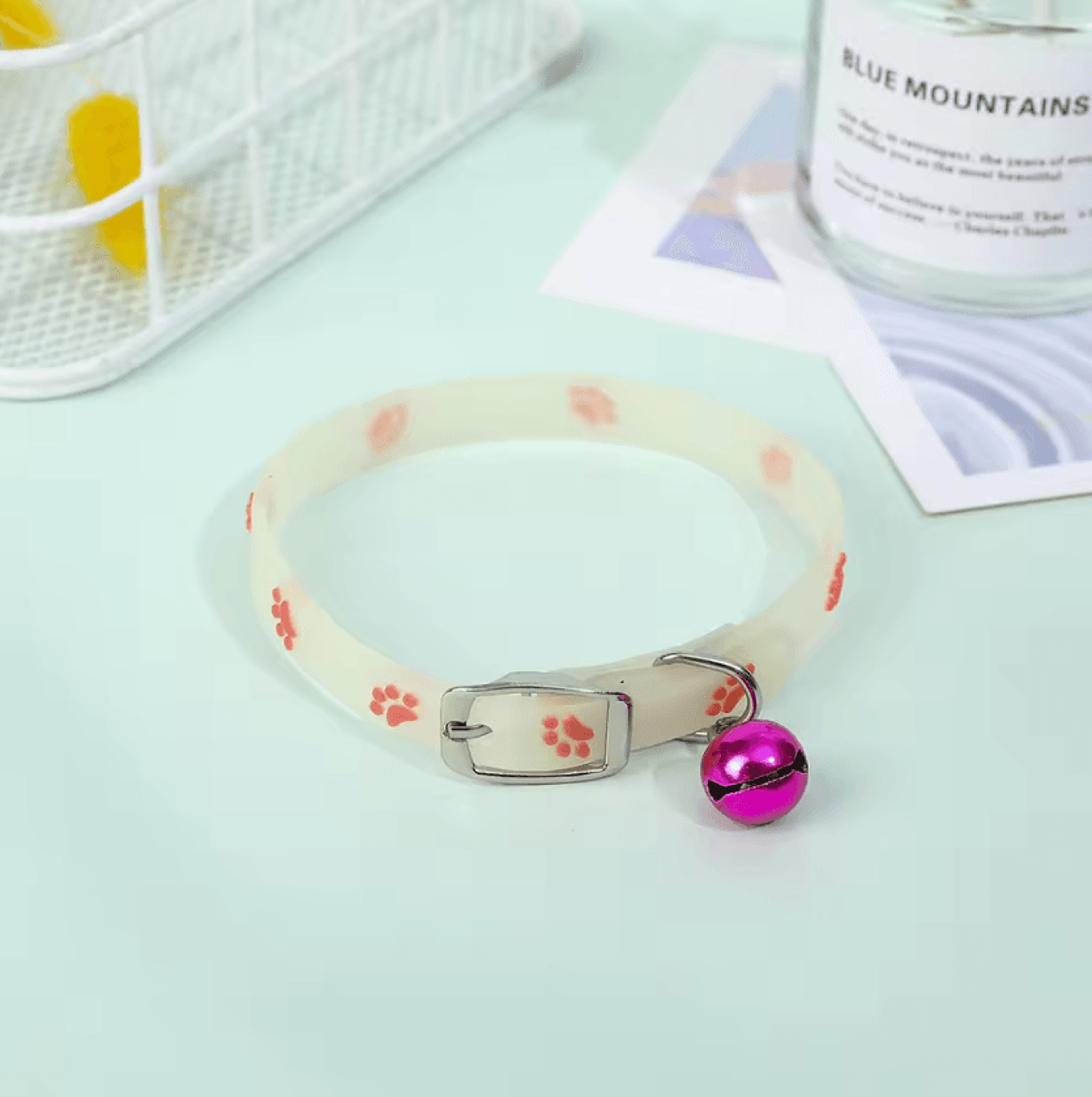 GlowPaw Luminous Silicone Cat Collar With Bell 6