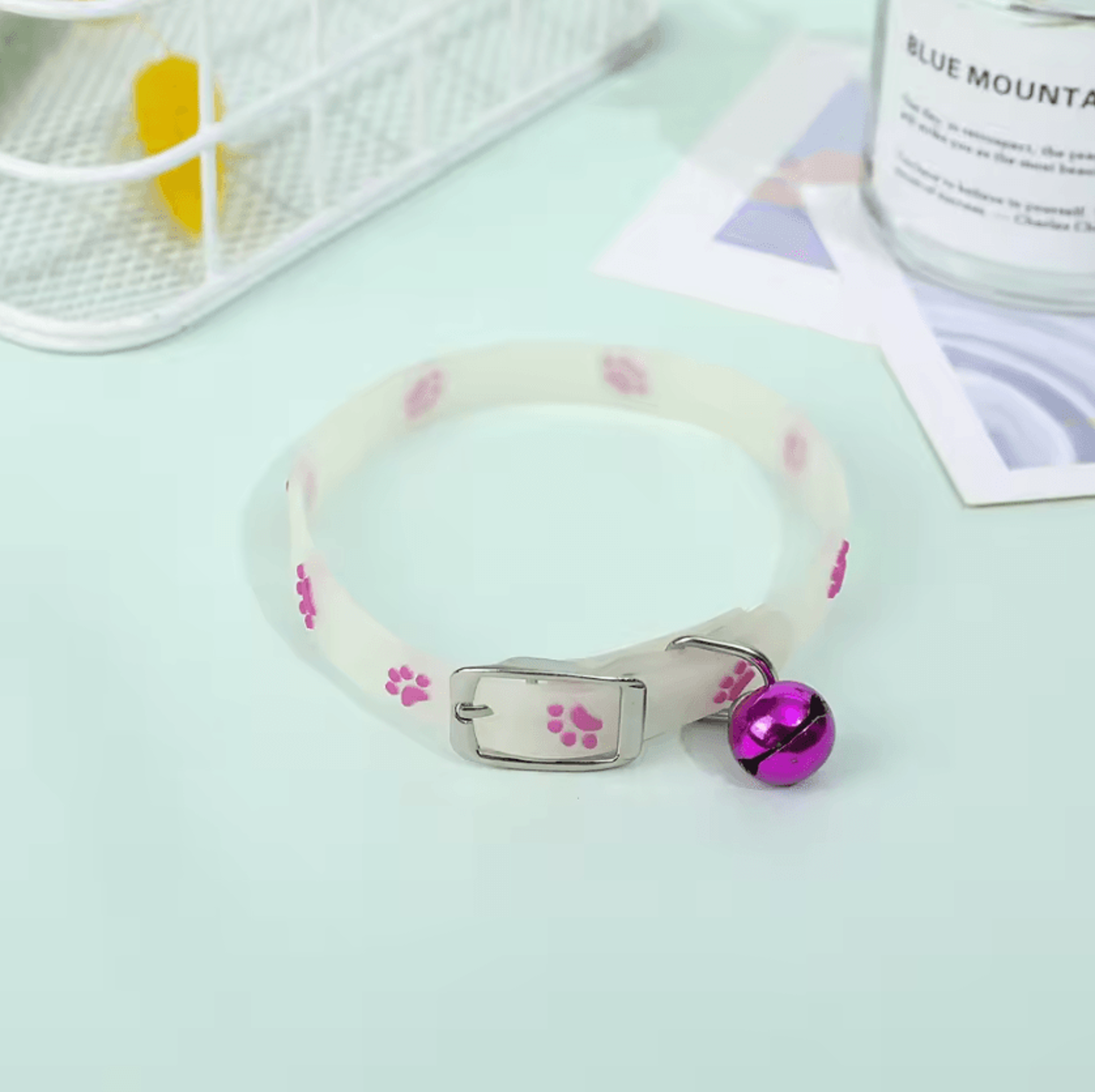 GlowPaw Luminous Silicone Cat Collar With Bell 8