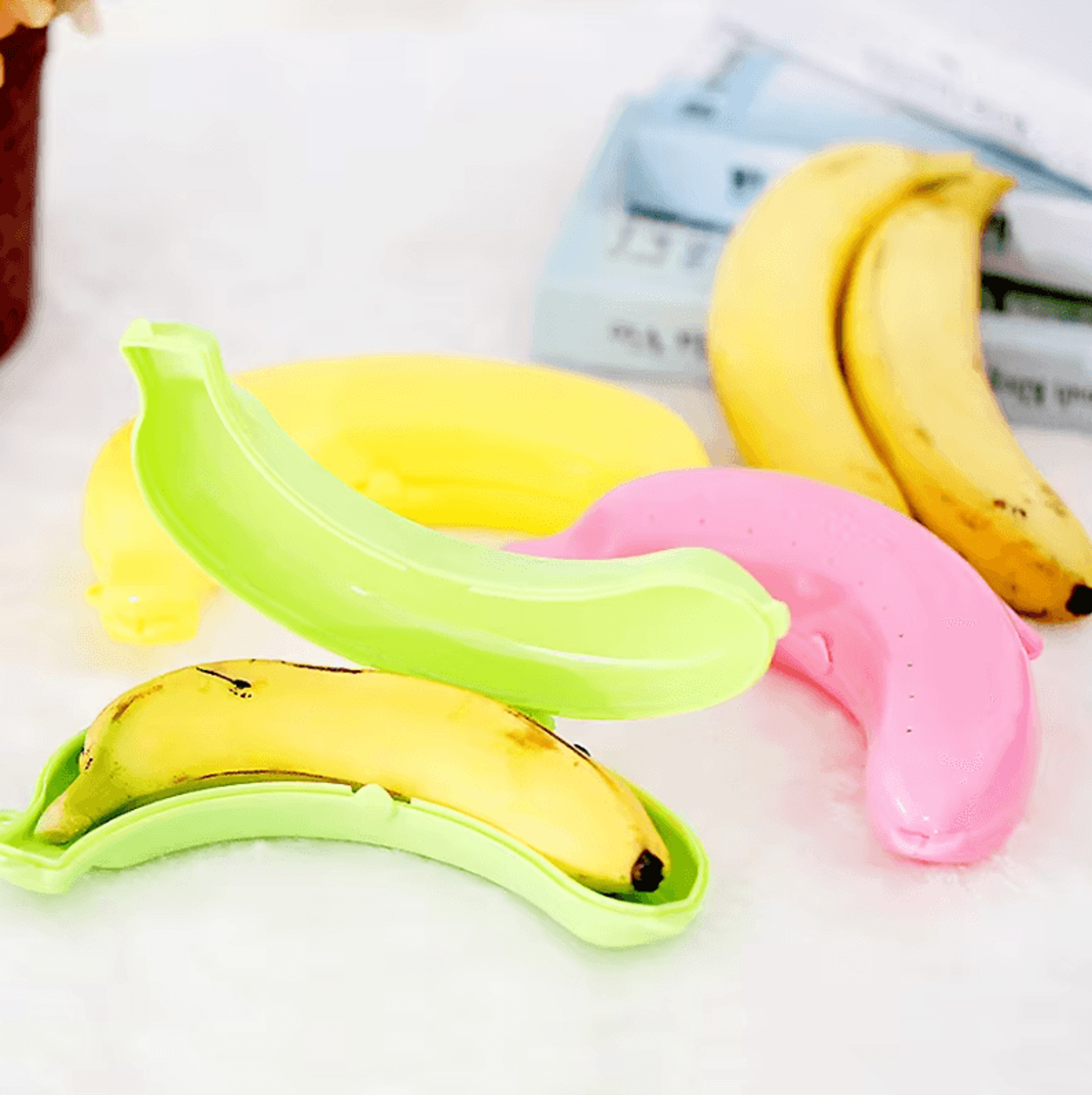 bananabuddy portable banana storage case for travel, lunch boxes and outdoor snacks