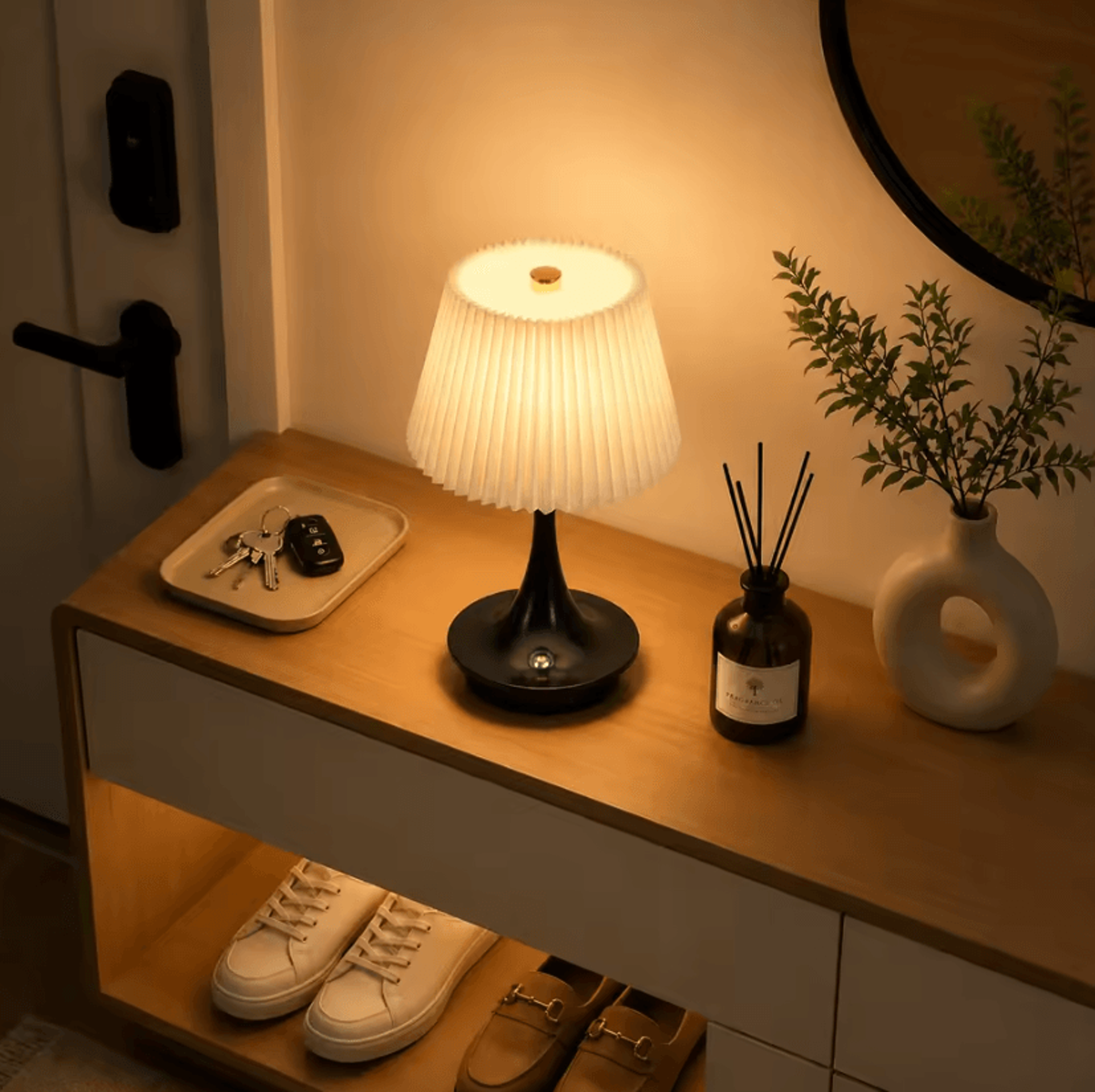 Modern Pleated Fabric LED Table Lamp Rechargeable Touch Control 3Color Bedside Light For Cafe And H 2