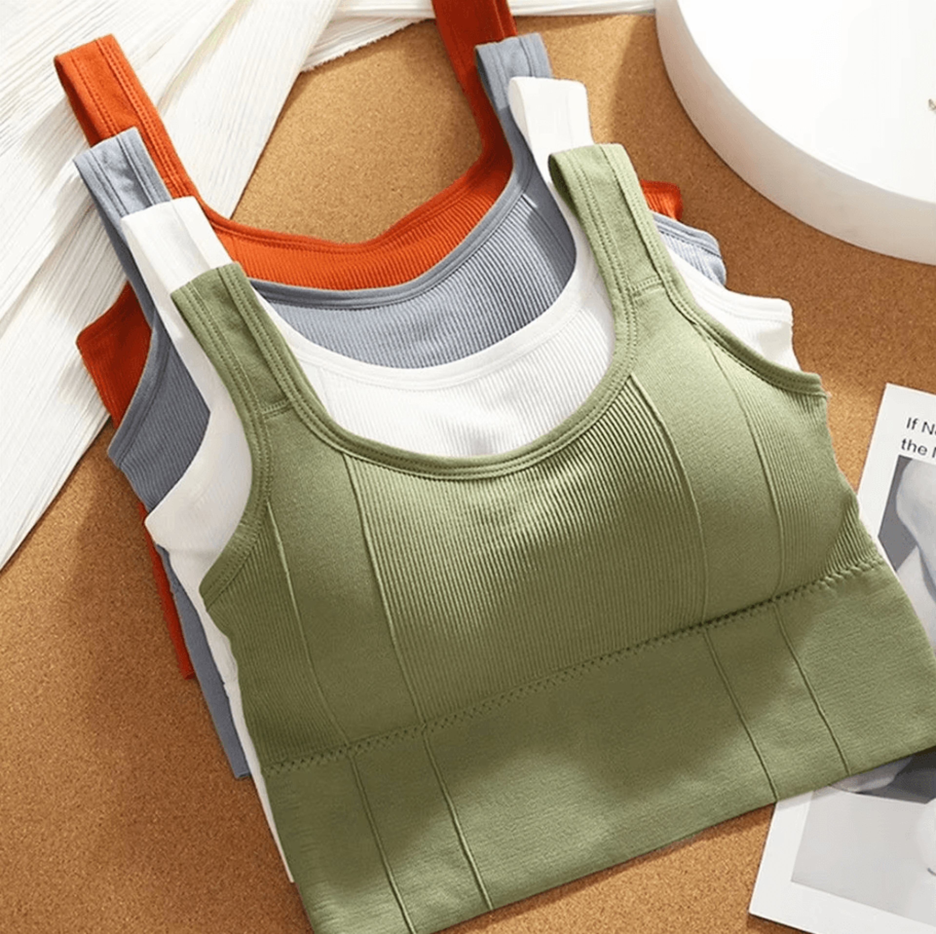 breathable sports bra seamless yoga anti-sweat fitness top with push-up support