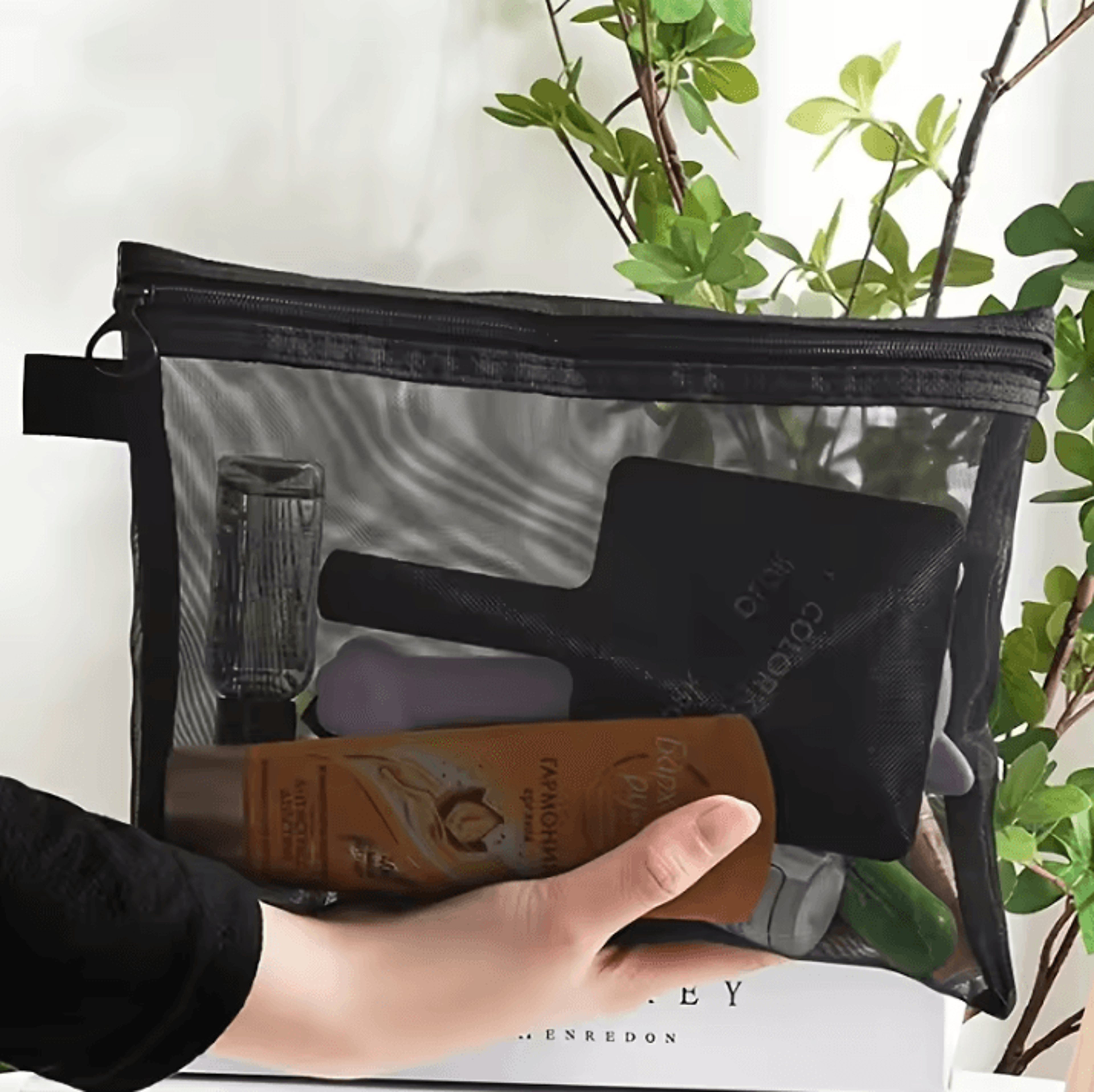 Mesh Storage Bag  Travel Toiletries Organizer Large Capacity Cosmetic Pouch Portable Storage Bag 3