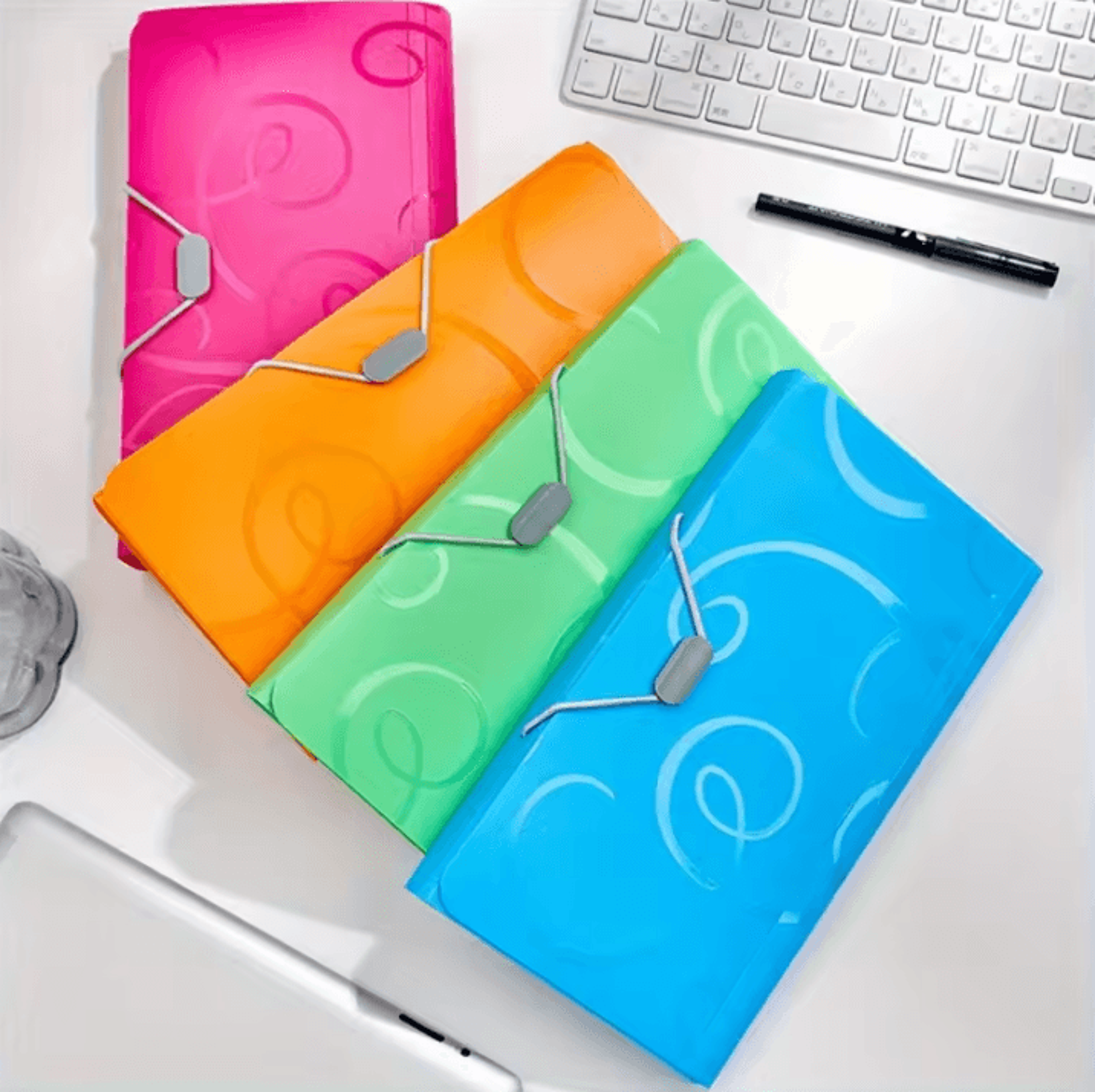 A6 Portable File Folder  Expanding Document Organizer With Card Holder File Wallet Plastic Pouch 0
