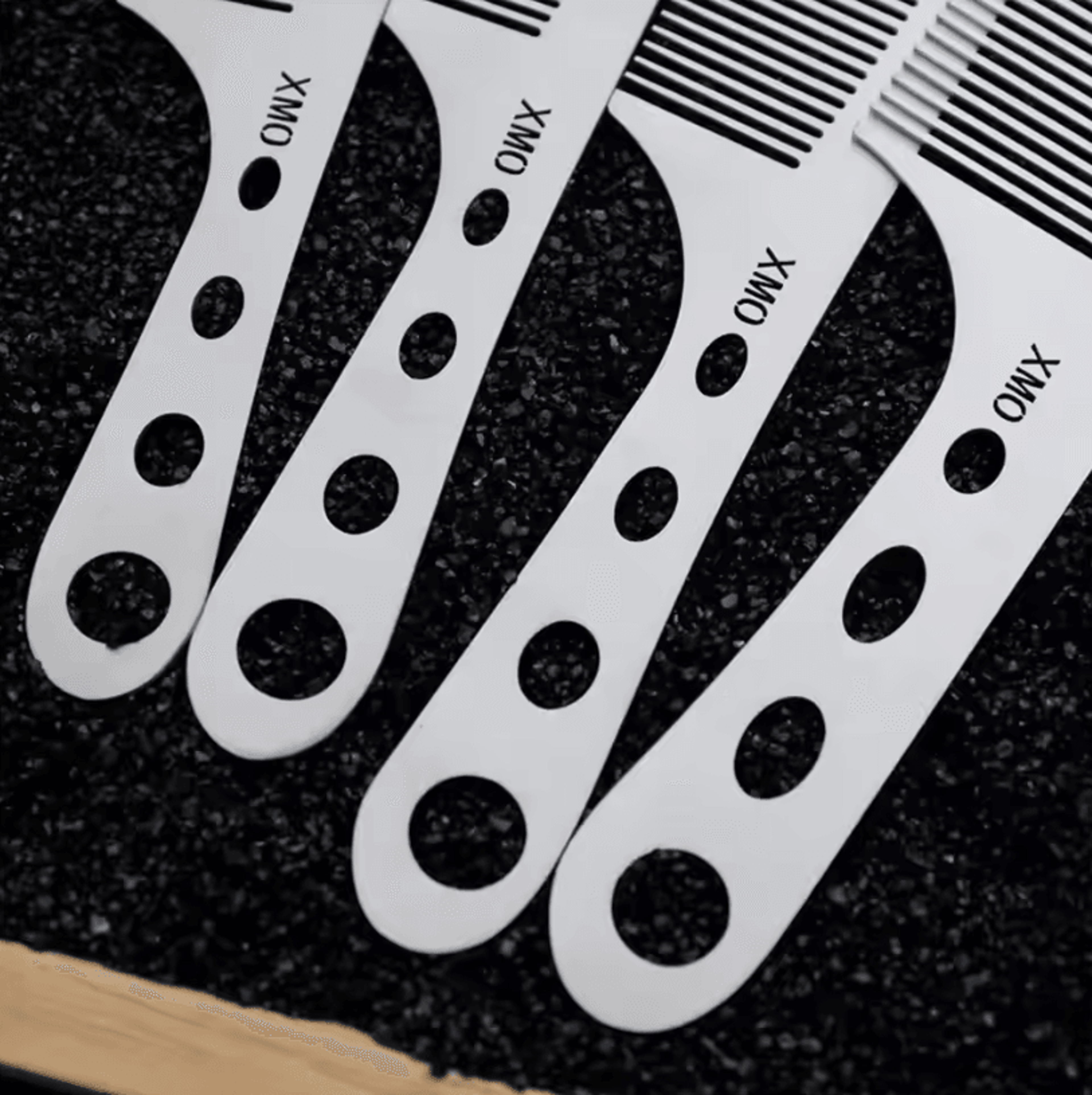 Marseilis Titanium Steel Comb Professional Salon Hairdressing AntiStatic Ultra Thin Hair Brush For  4