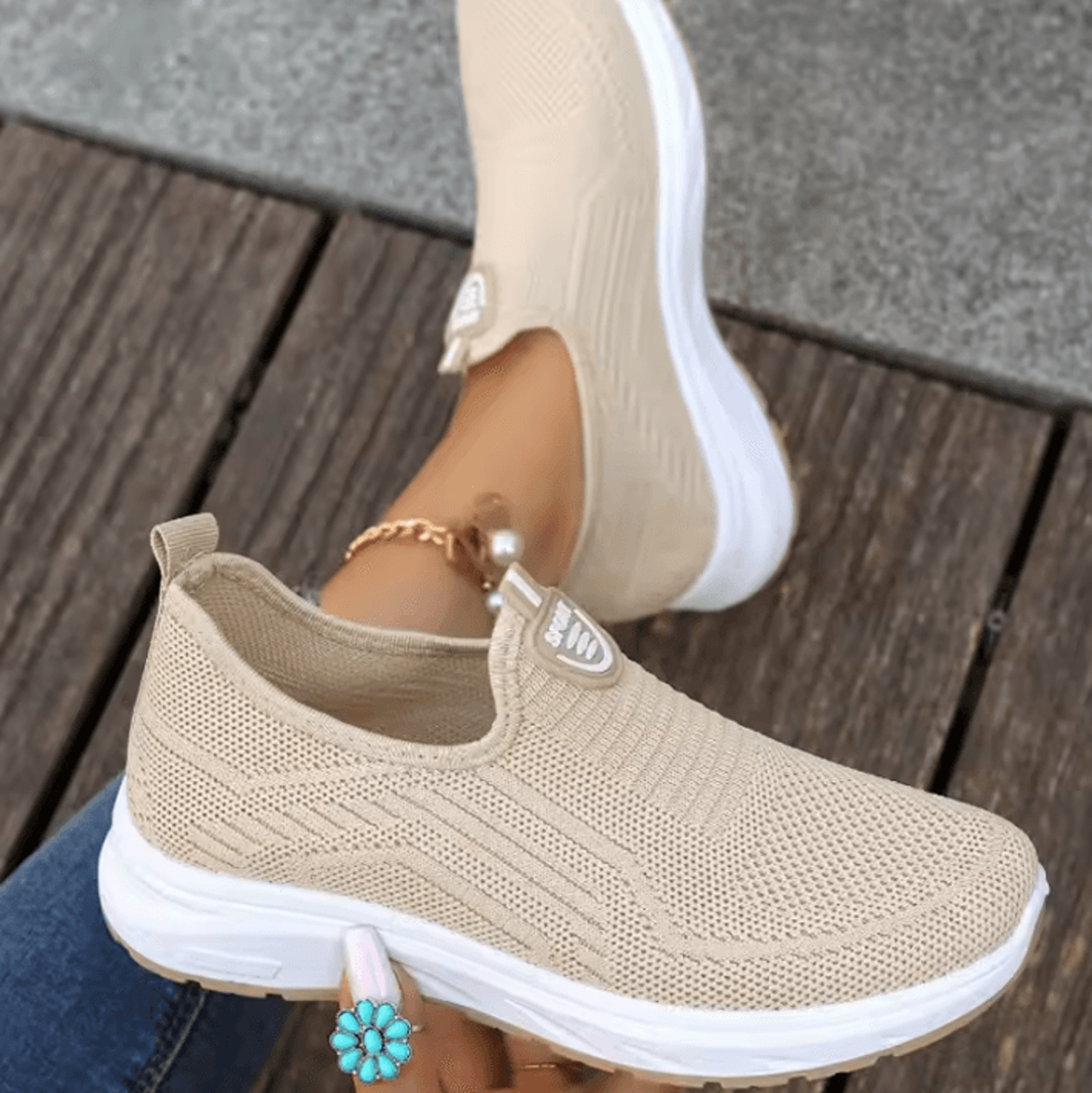 Womens Breathable SlipOn Sneakers  Lightweight Casual Sports And Tennis Loafers 9