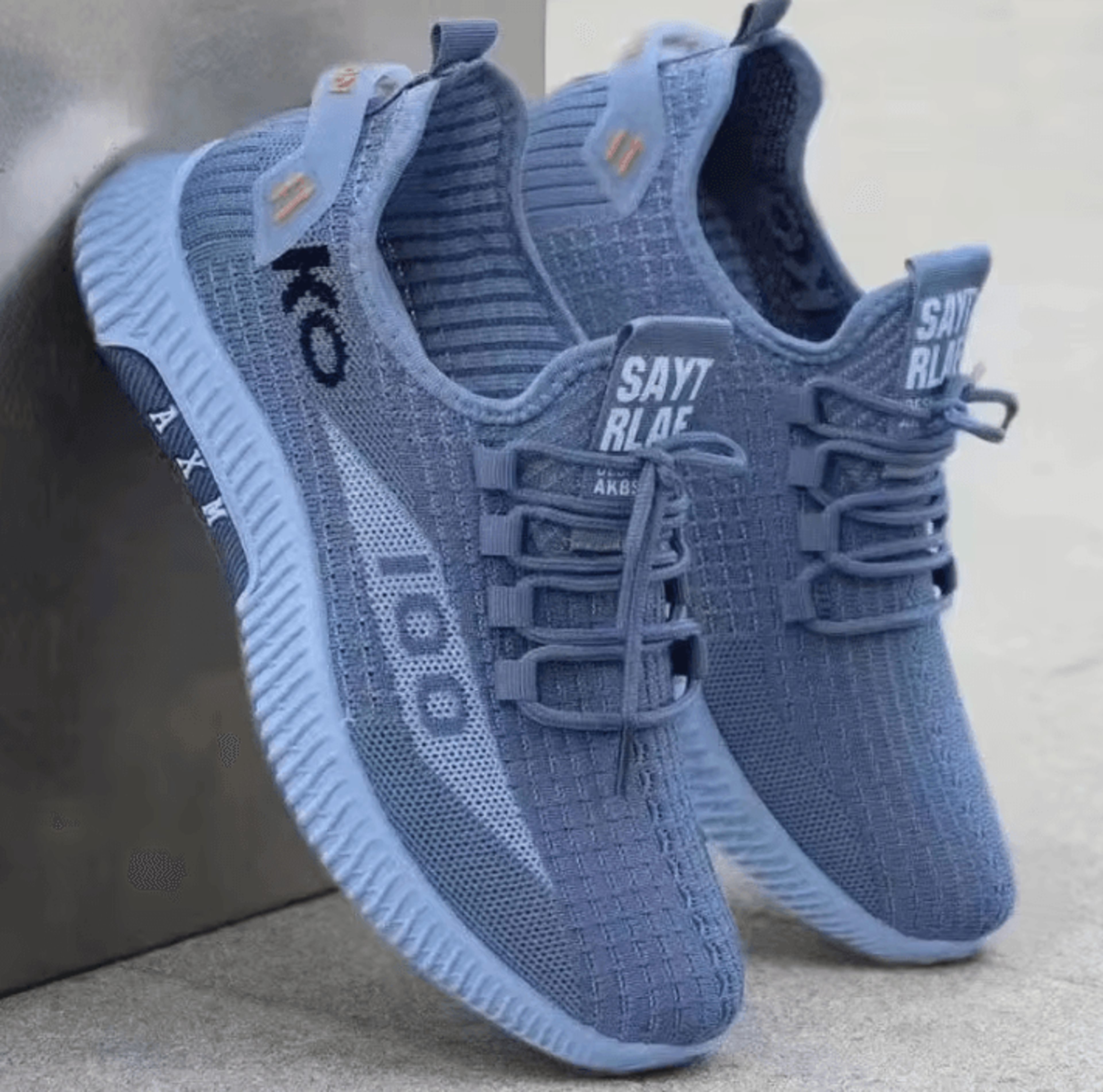 Soft Soled Breathable Shoes For Men  Casual LowTop Sneakers For Spring And Autumn 0