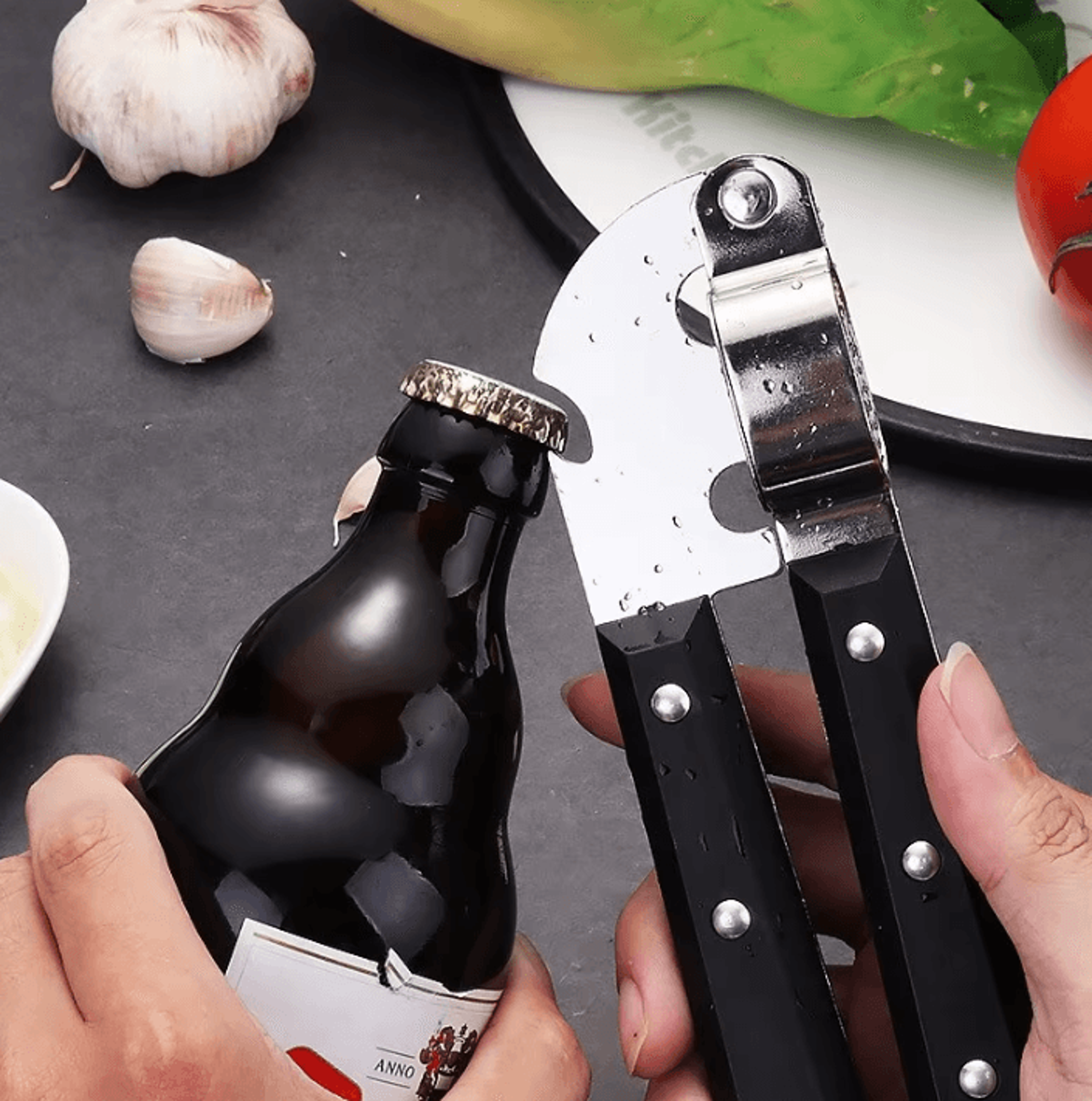 Stainless Steel Garlic Press  Manual Garlic Crusher For Easy Minced Garlic Black 3