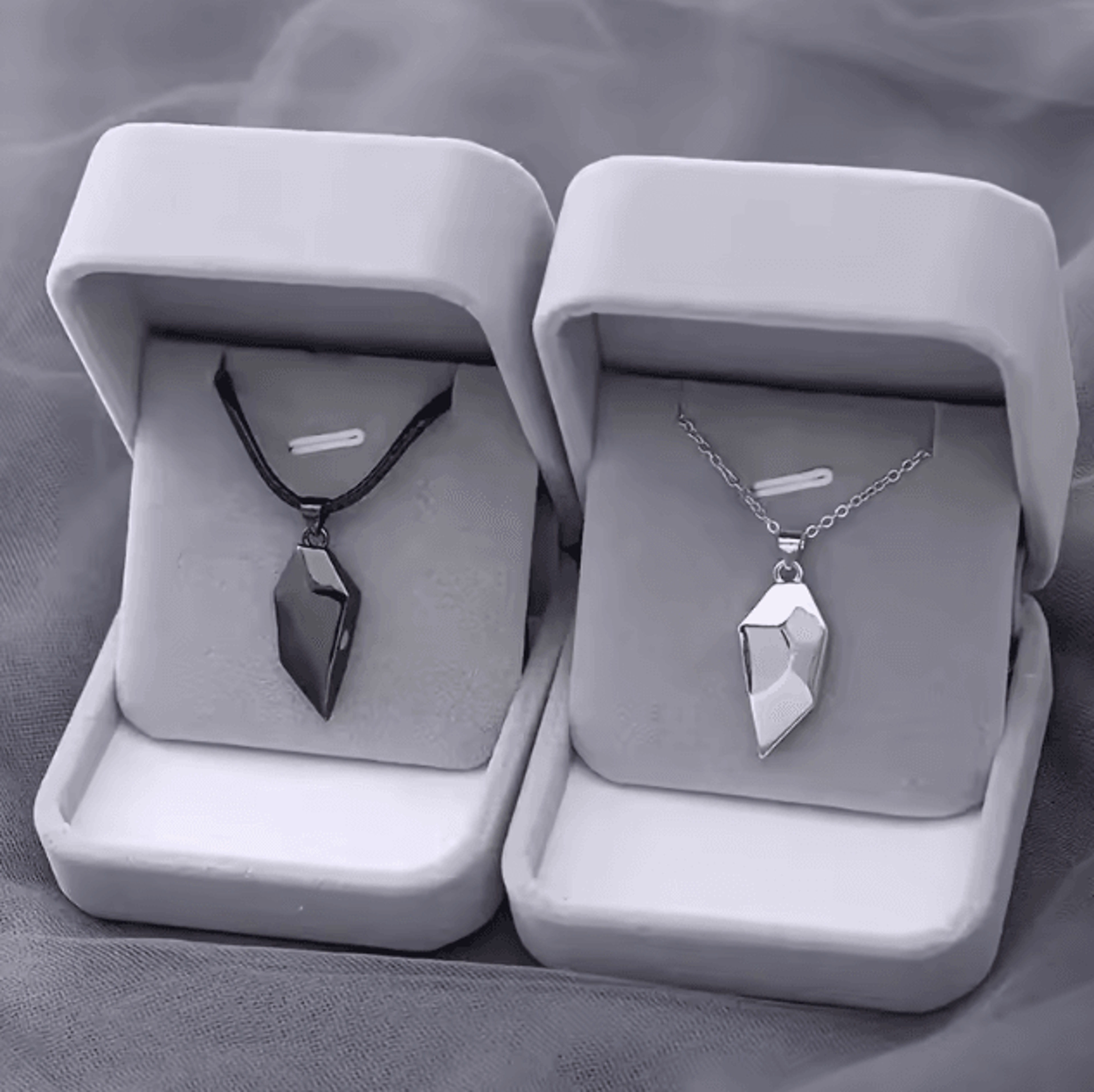 heartbeatlove magnetic couple pendant necklace – electrocardiogram heart jewelry gift set