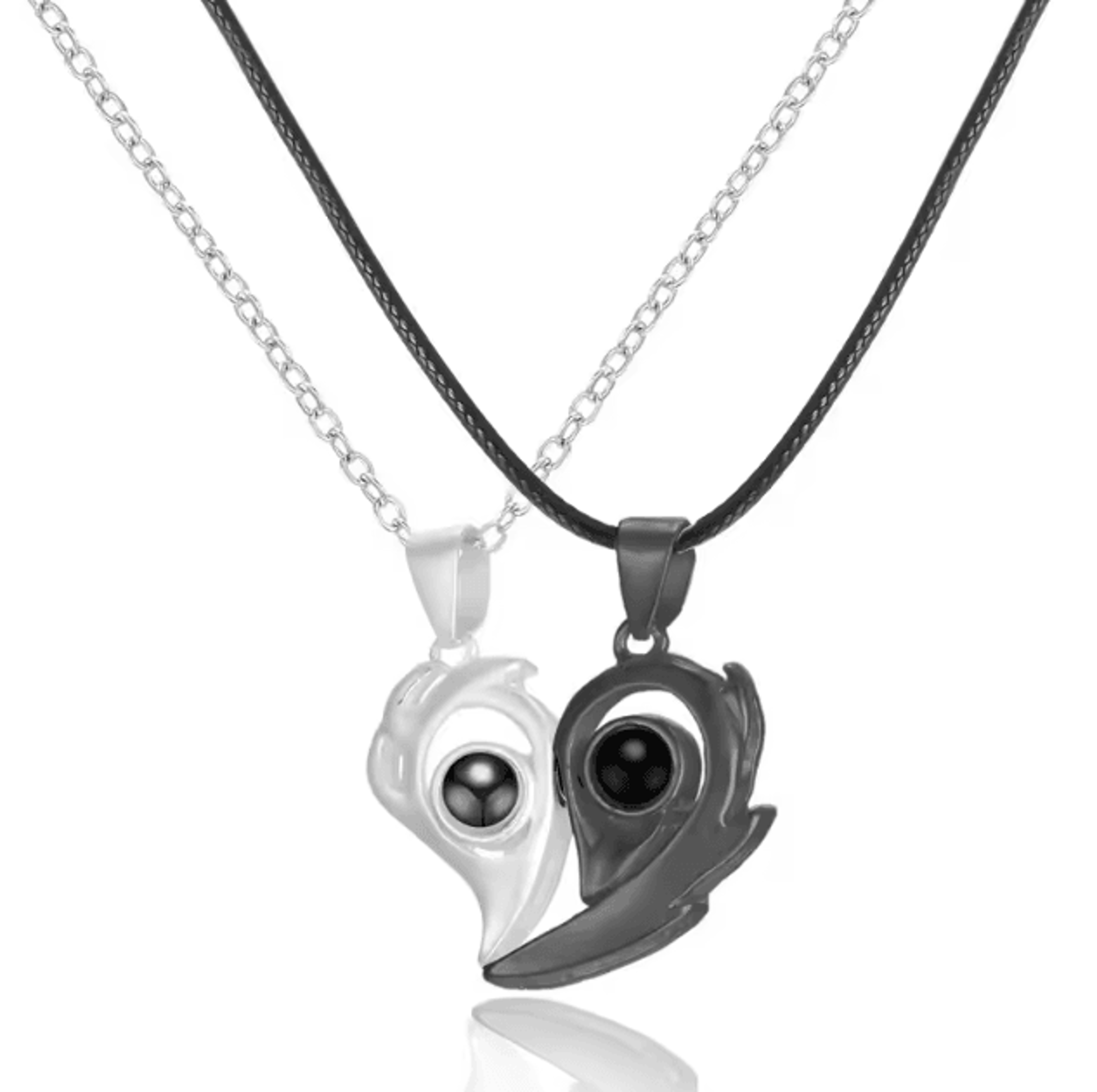 EternalBond 2Piece Magnetic Couple Necklace  I Love You In 100 Languages Projection Heart Set 8