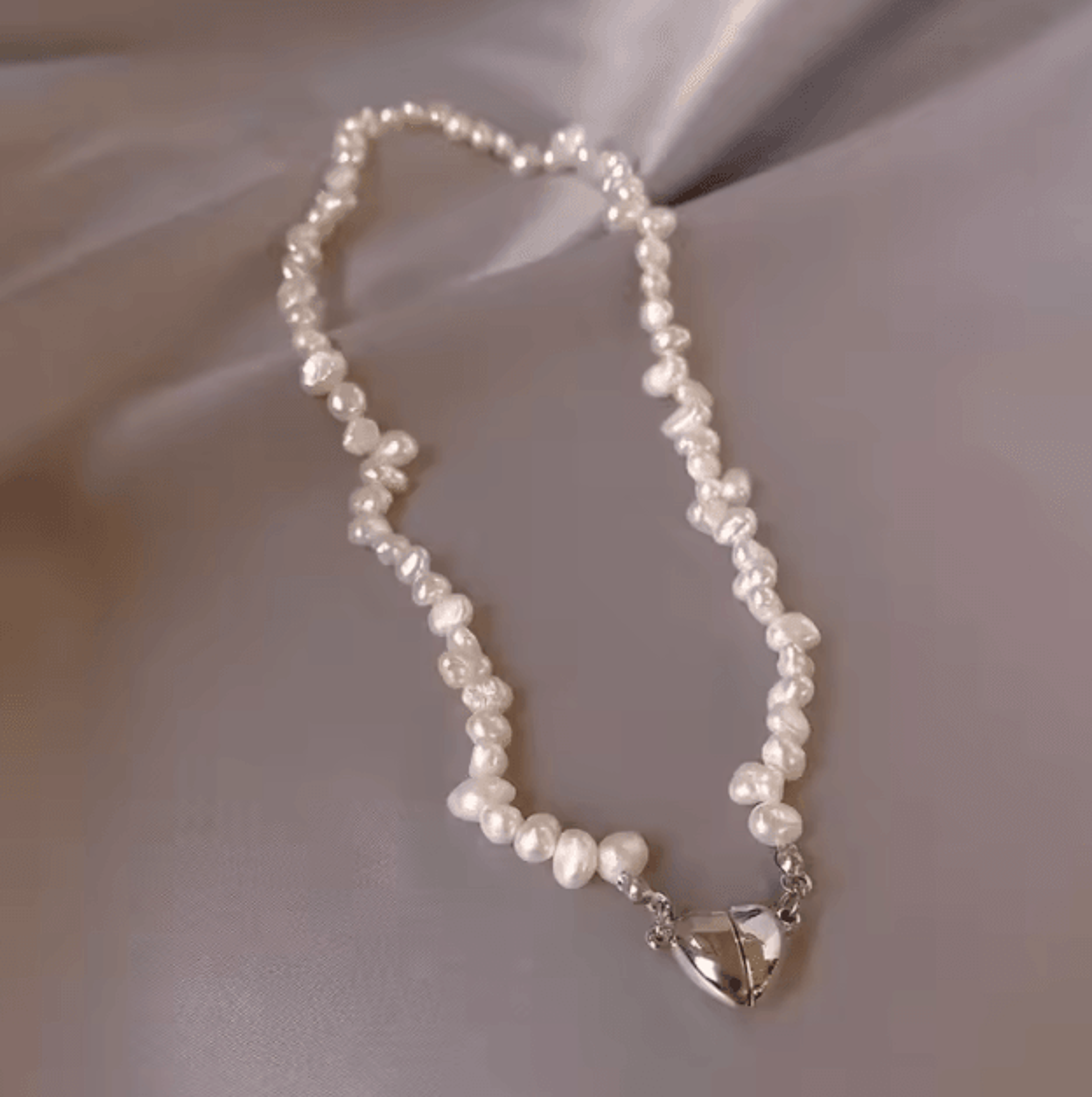 EternaHeart Korean Pearl Chain Magnetic Heart Pendant Necklace  Chic Choker Gift For Women  Girls 4