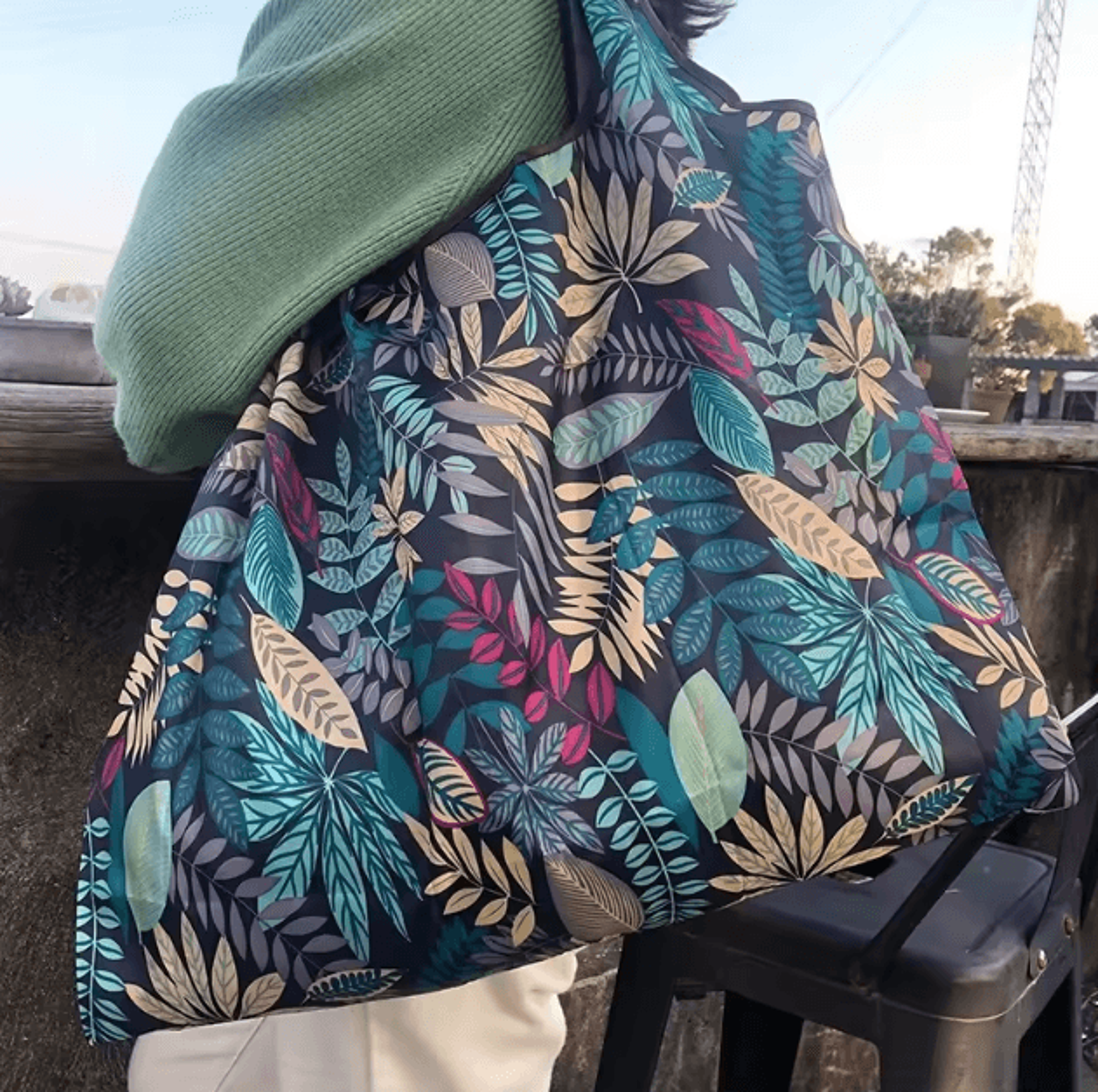 Large Capacity Versatile Folding Shopping Bag Reusable Travel Tote 8