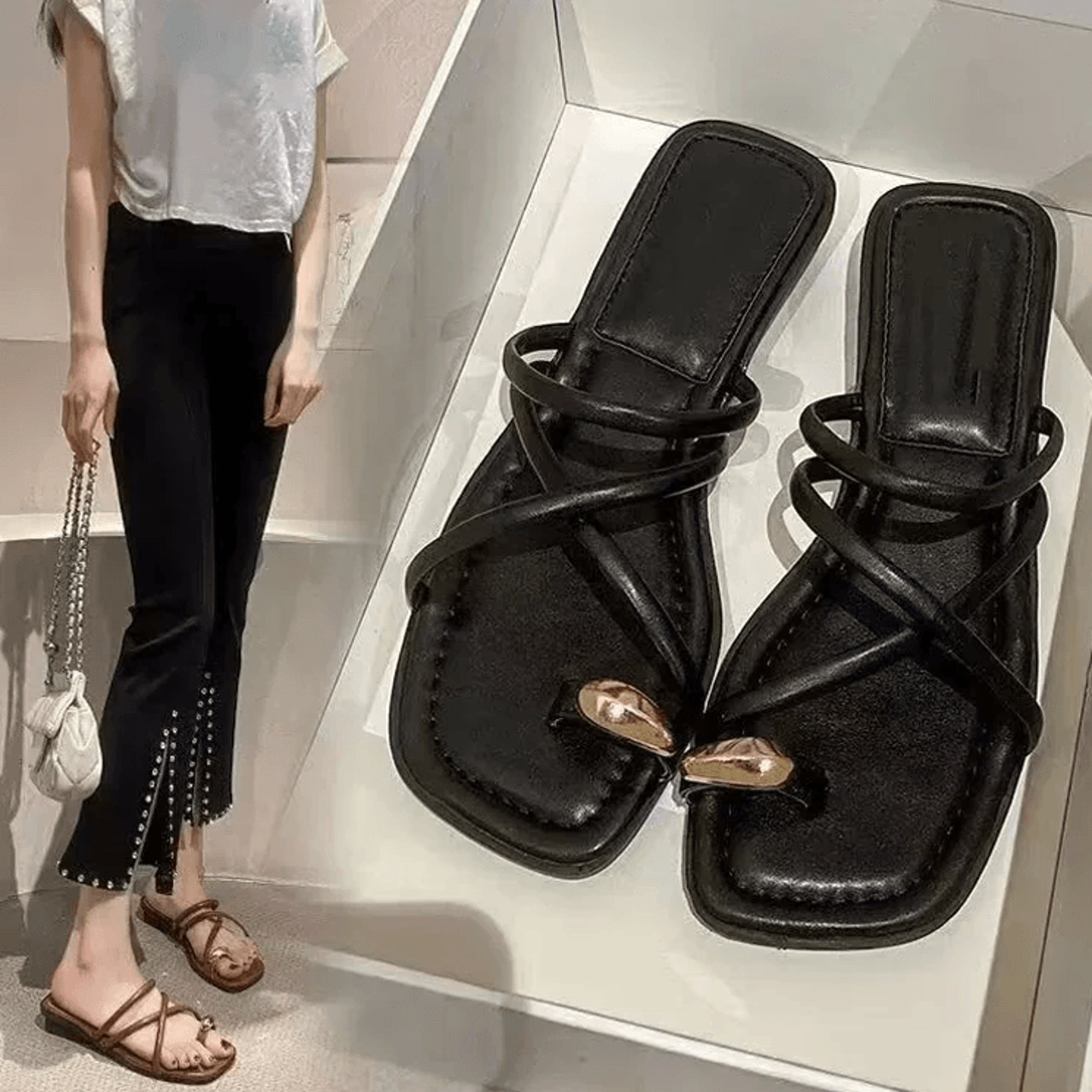 Womens Cross Strap Slide Sandals  Lightweight Toe Loop Beach Slides For Summer 1