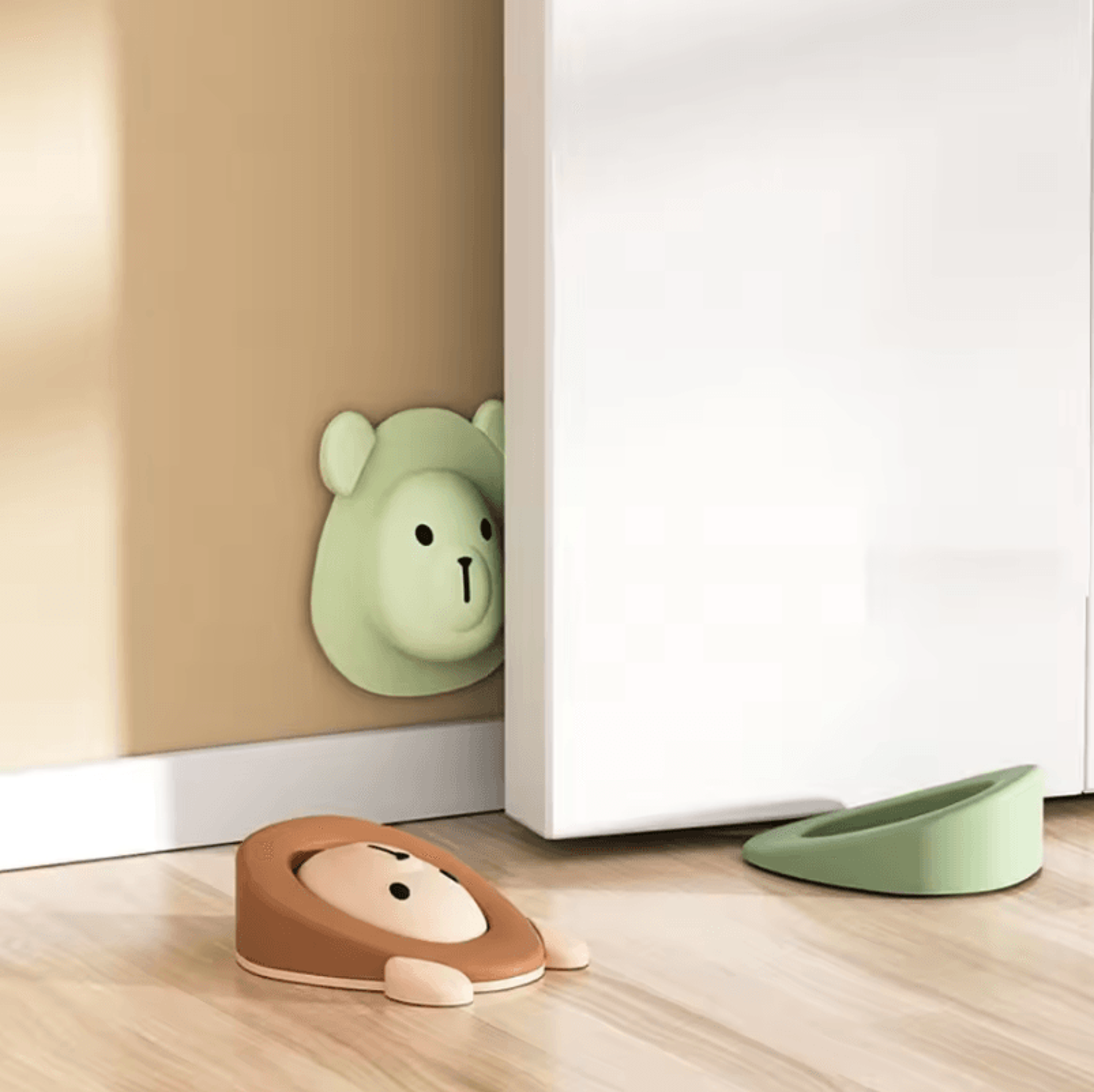 2-in-1 bear silicone baby door stopper & finger pinch guard