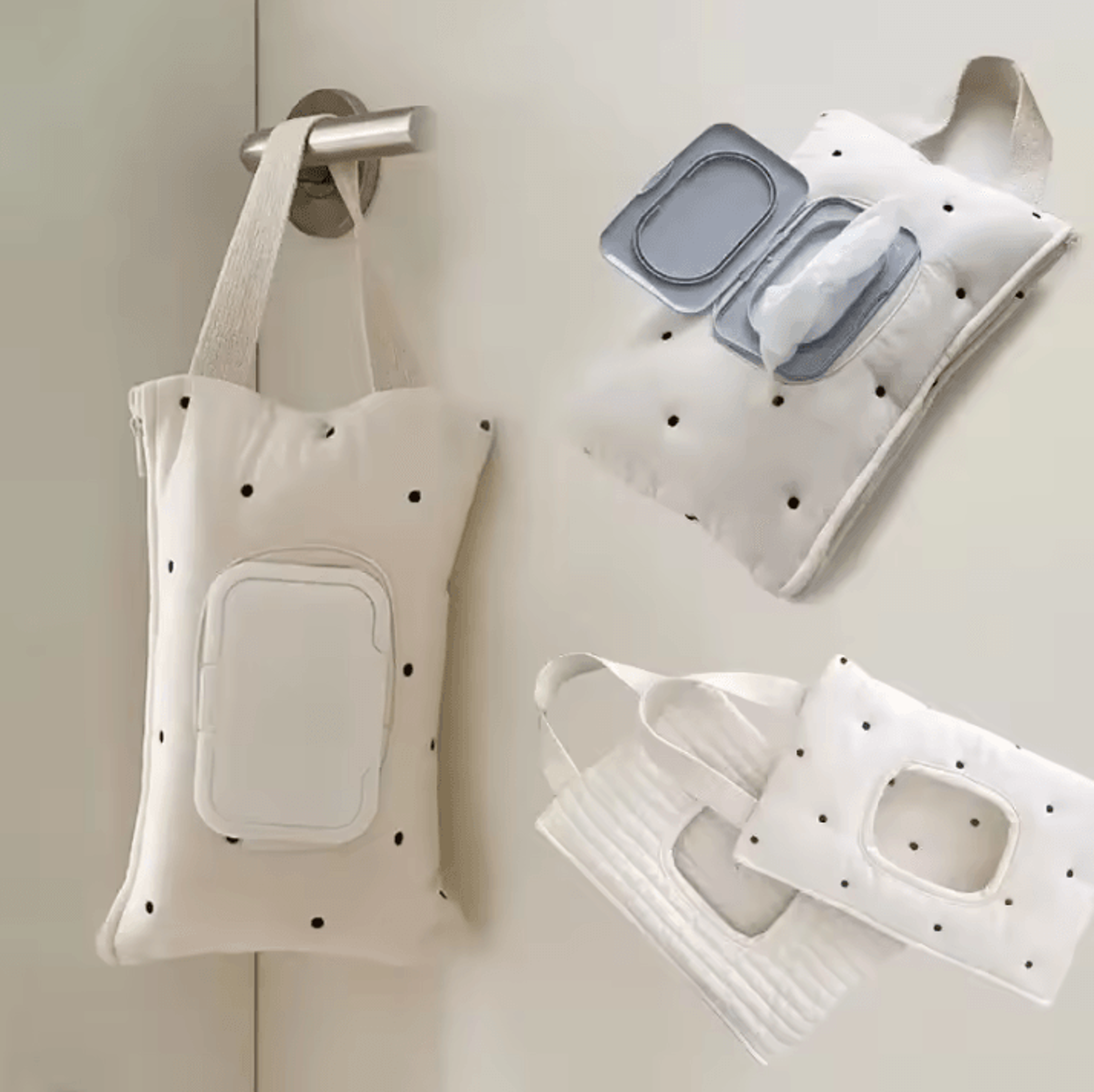 Cute Car  Stroller Hanging Tissue Holder For Easy OntheGo Access 0