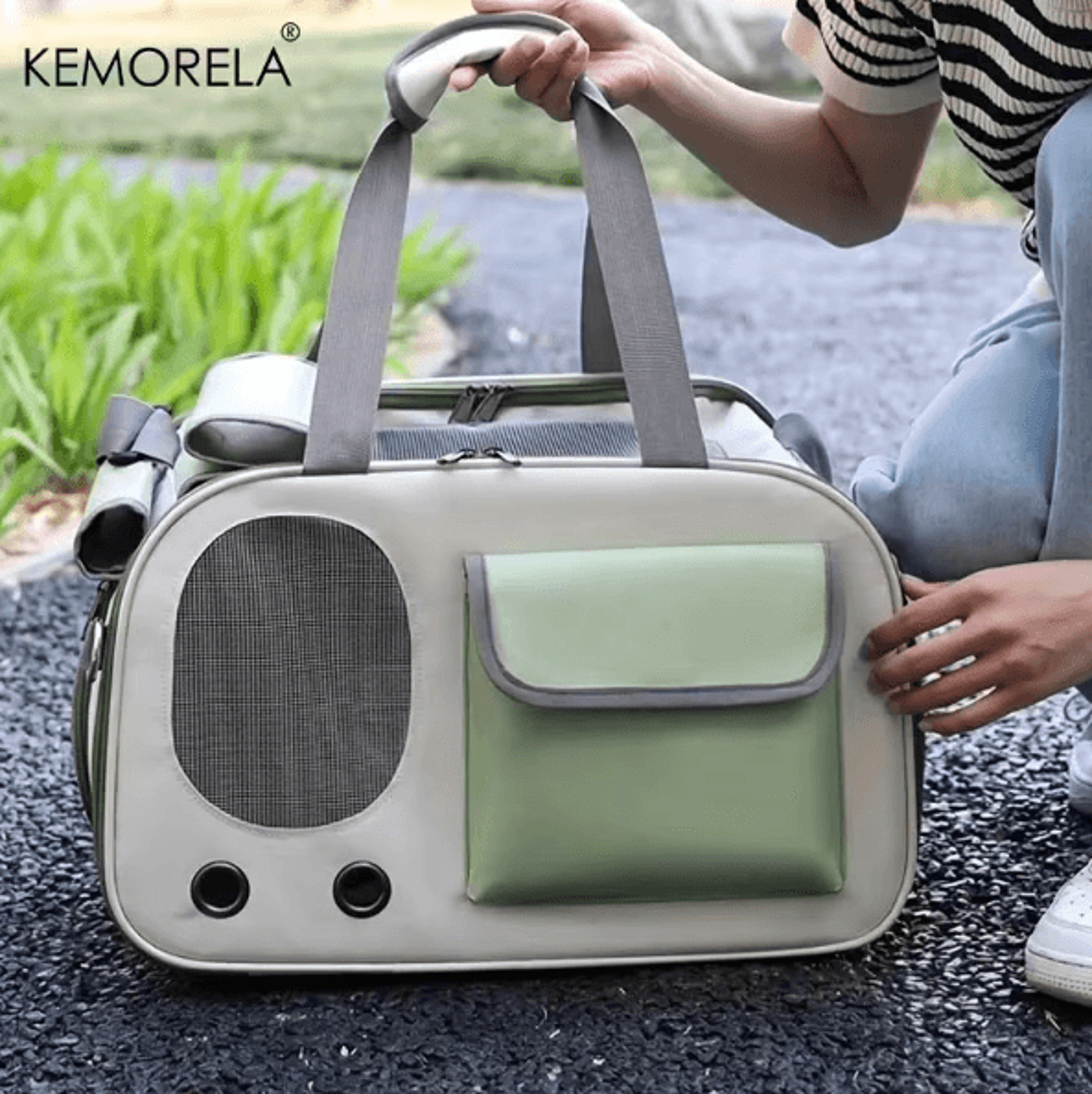 TravelPaws Portable Pet Carrier Bag For Cats  Small Dogs Lightweight Breathable Travel Tote For Out 1