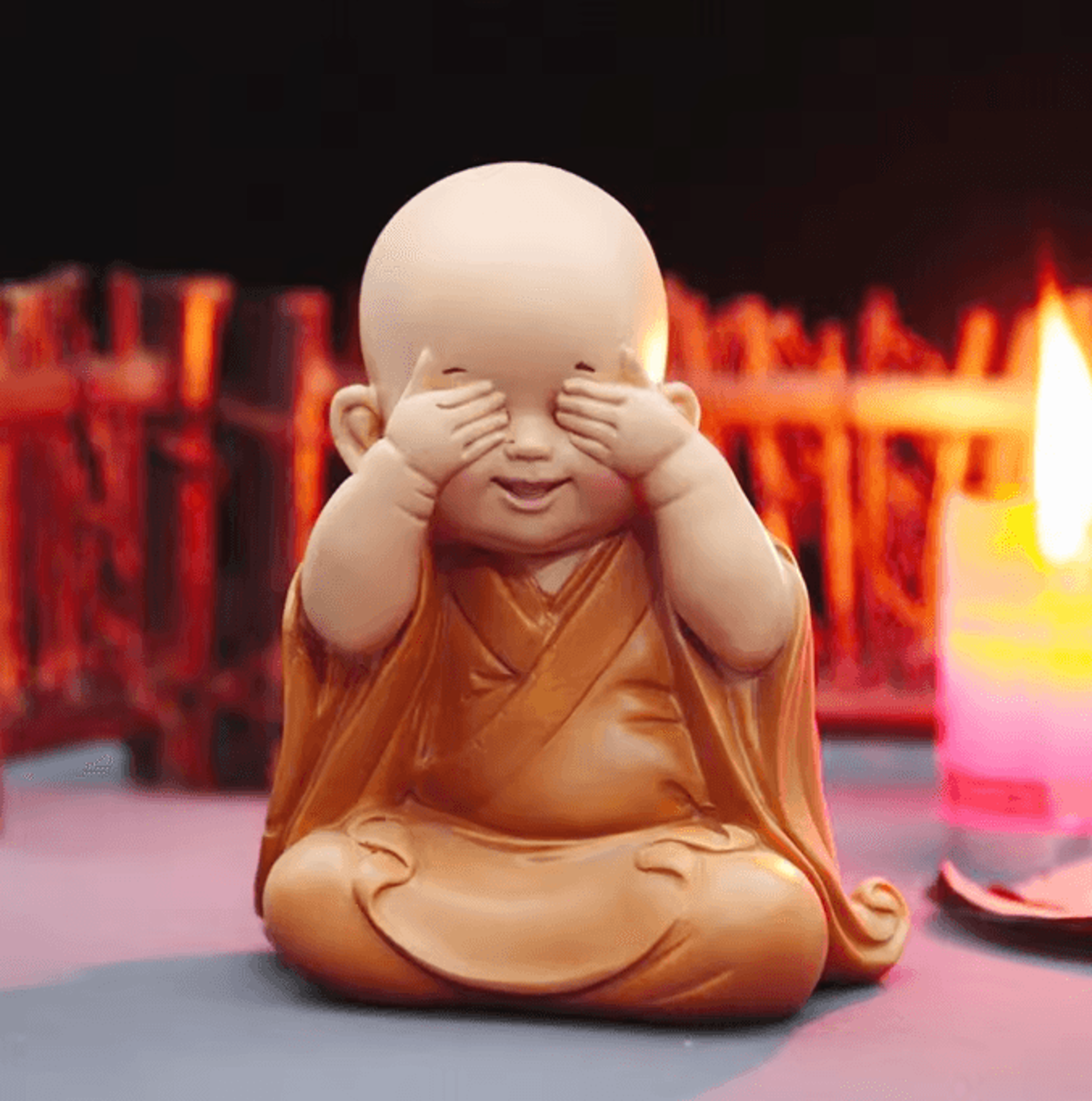 Cute Mini Monk Resin Figurine  Zen Buddha Statue For Desk  Home Decor 2
