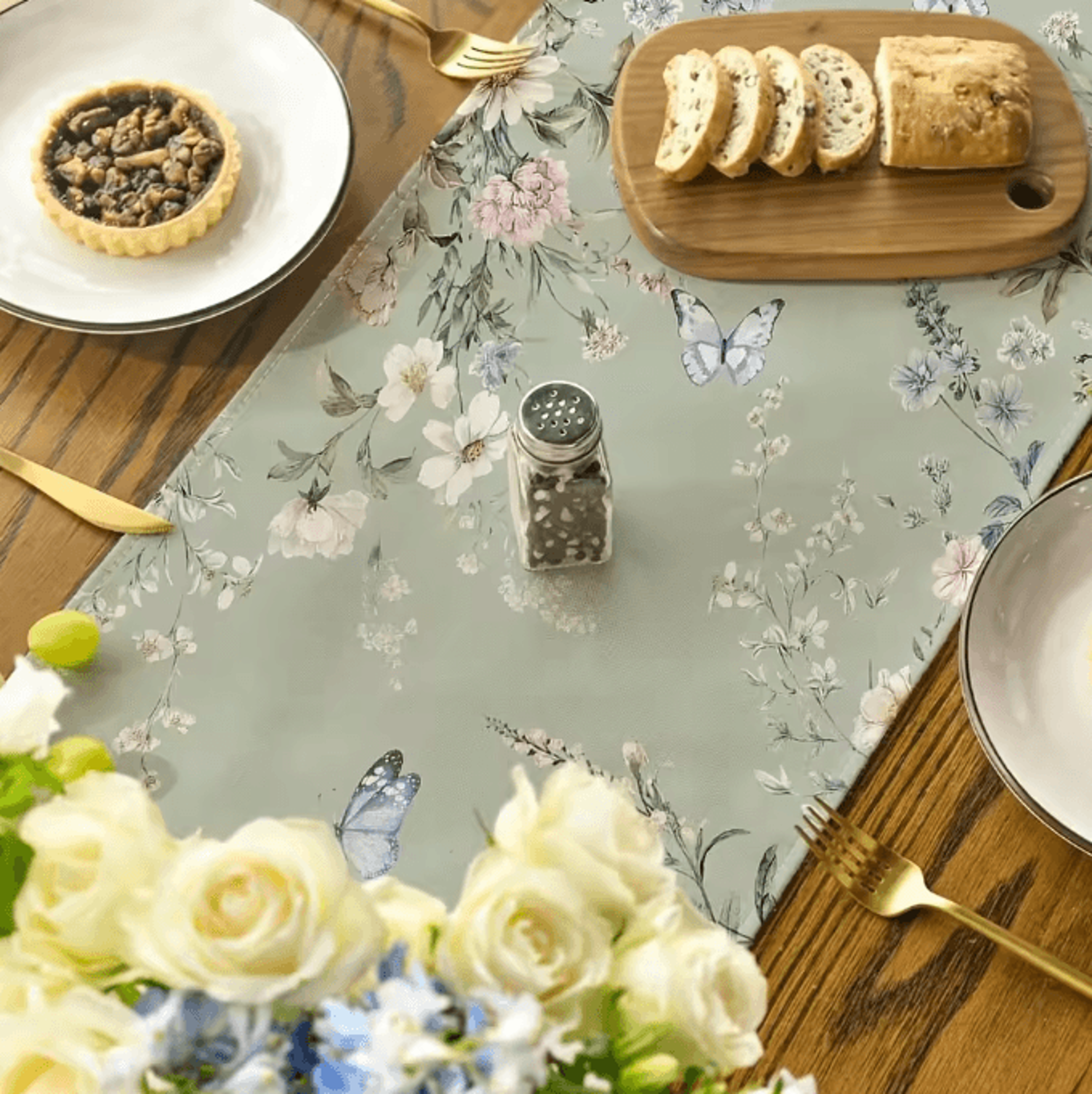 Spring Green Wildflower Linen Table Runner  Botanical Dining  Party Decor 4