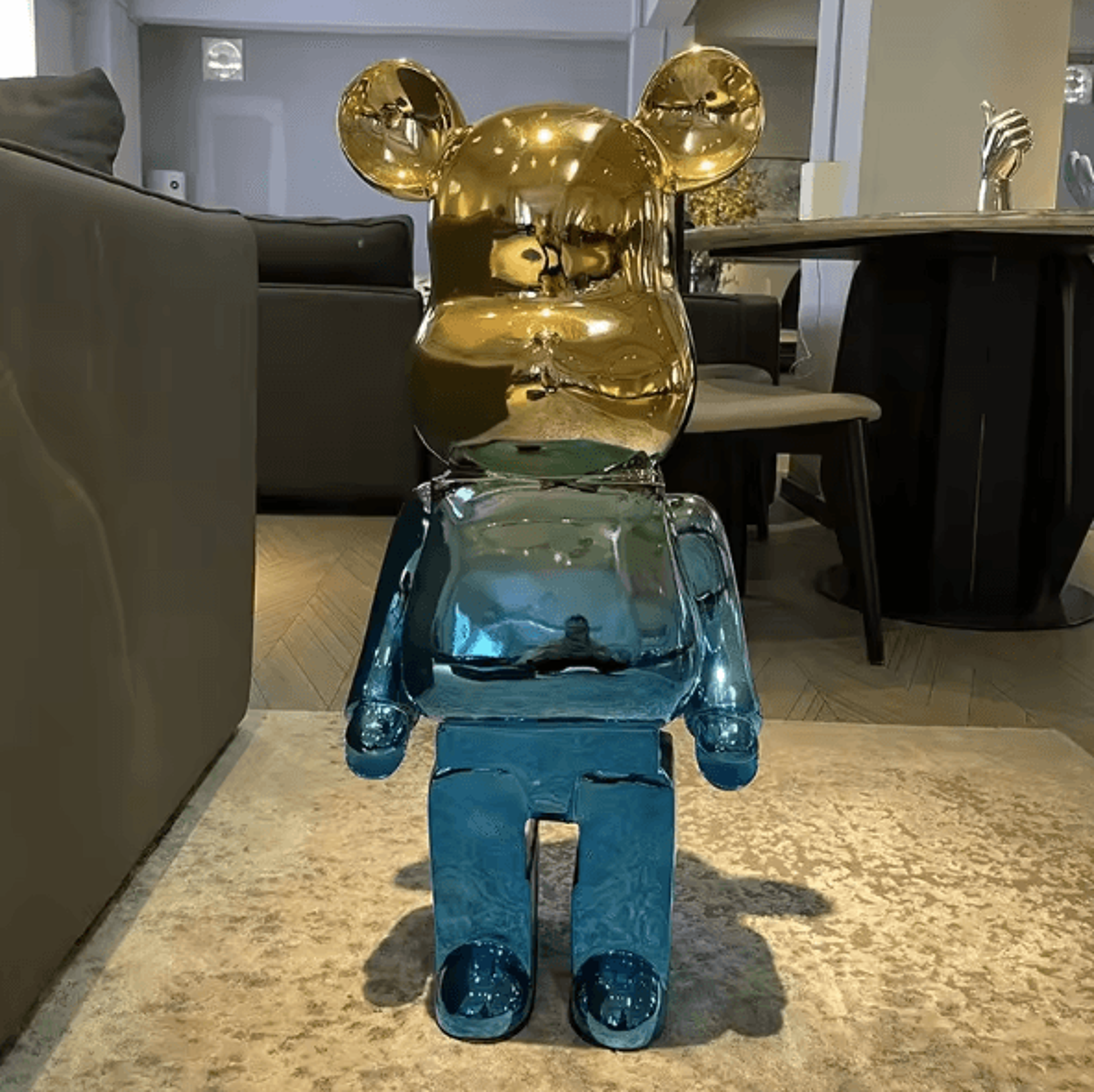 Gradient Violent Bear Statue  Luxury Resin Mirror Sculpture For Living Room Decor 6