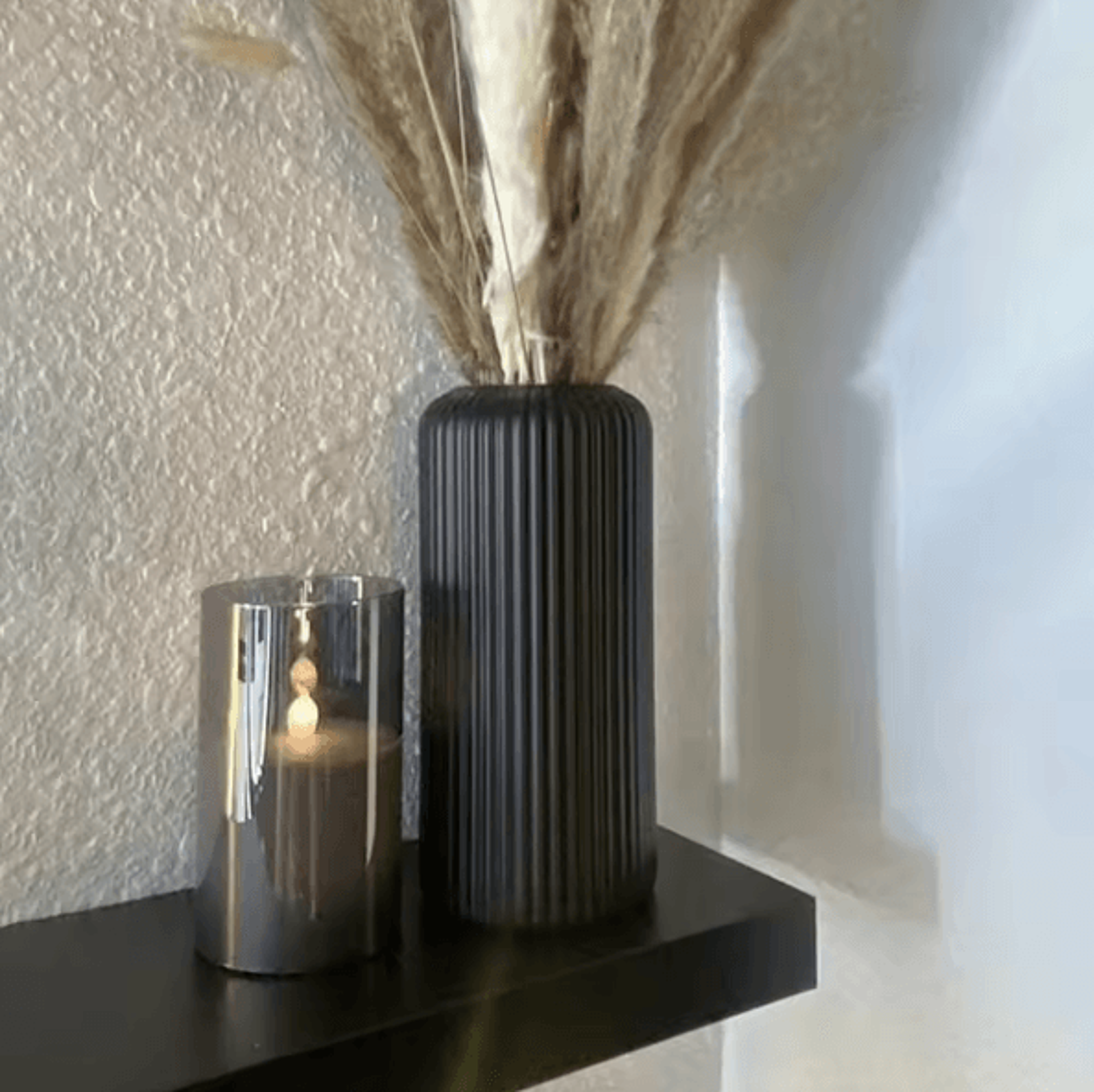 Striped CeramicLook Plastic Vase  Modern Decorative Flower Display Vase 2