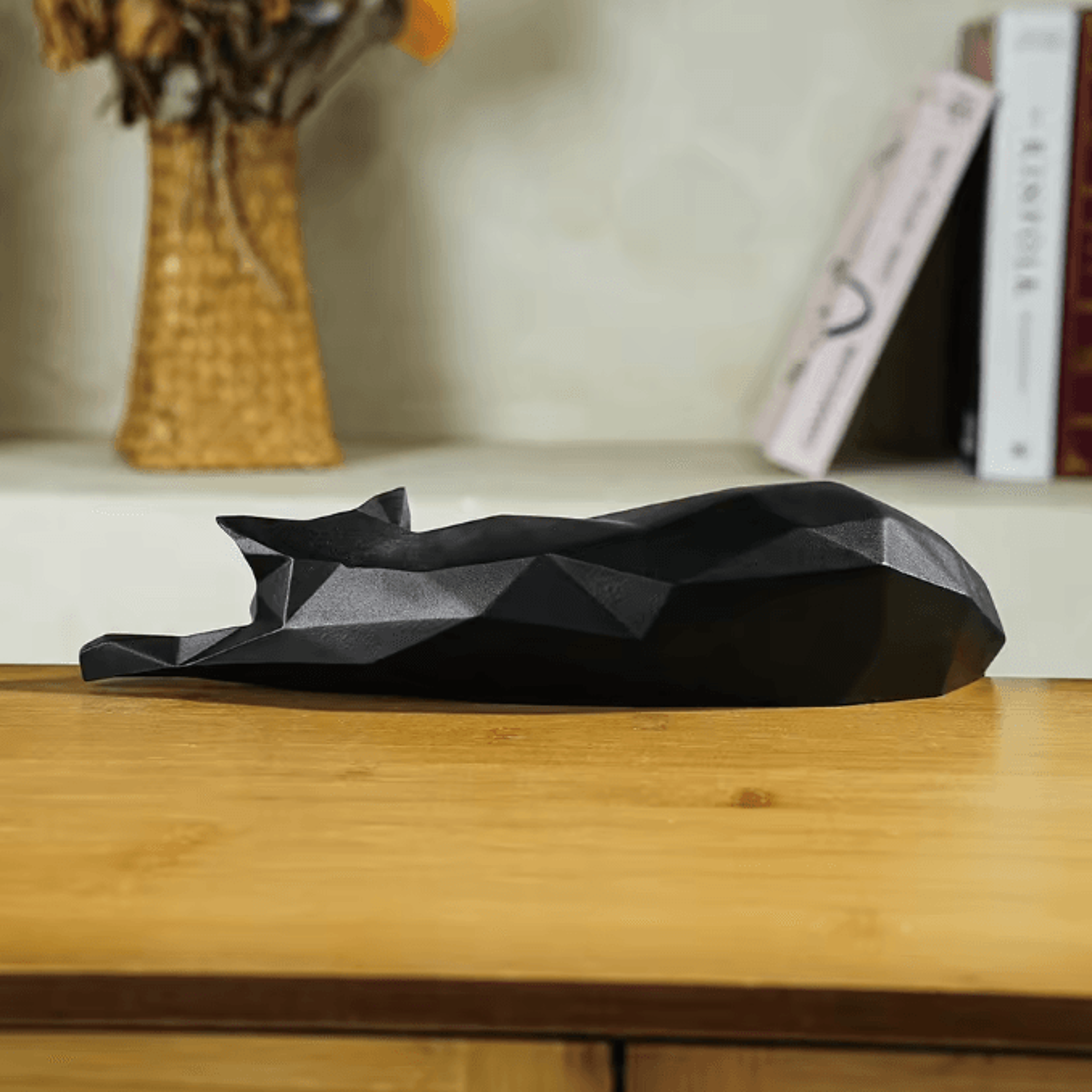 Modern Geometric Black And White Cat Statue For Home Office And Shelf Decor 3