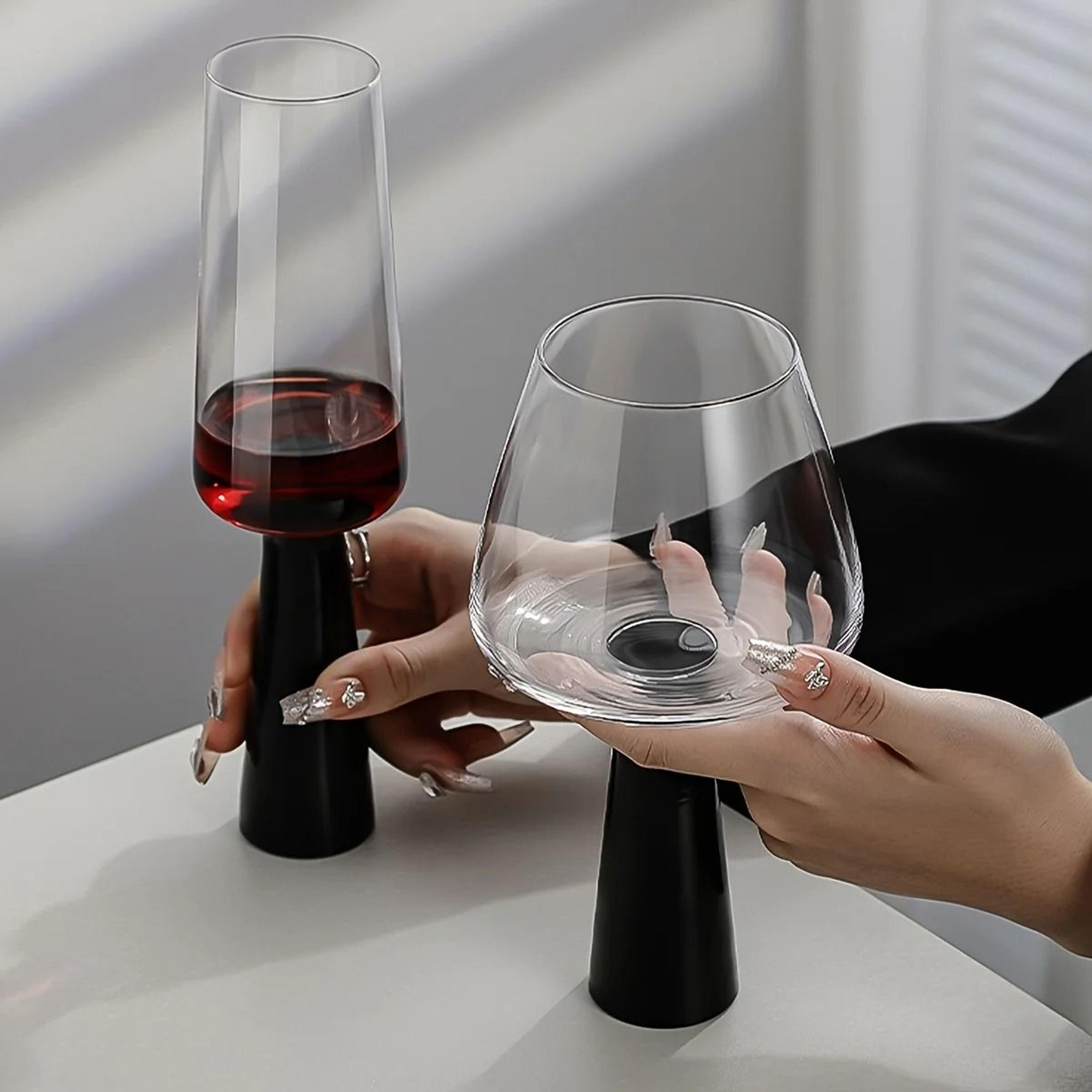 Retro Black Pillar Handmade Cocktail Glass 1