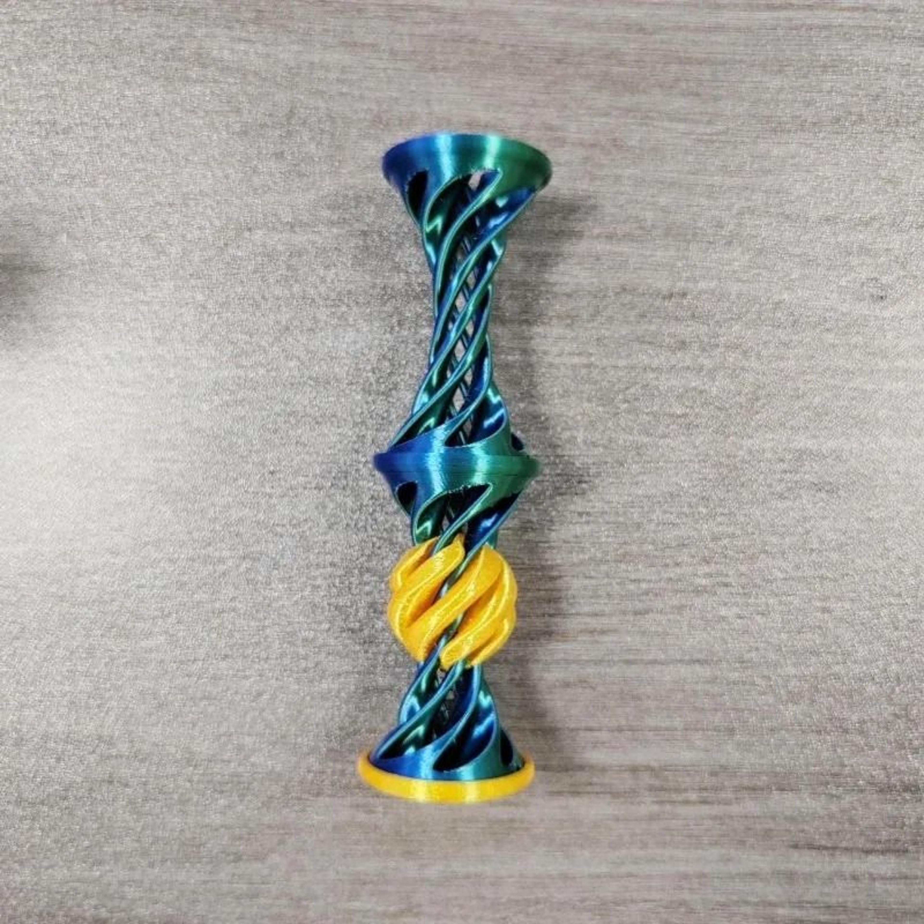 3D Printed Impossible Pyramid Fidget Toy 9